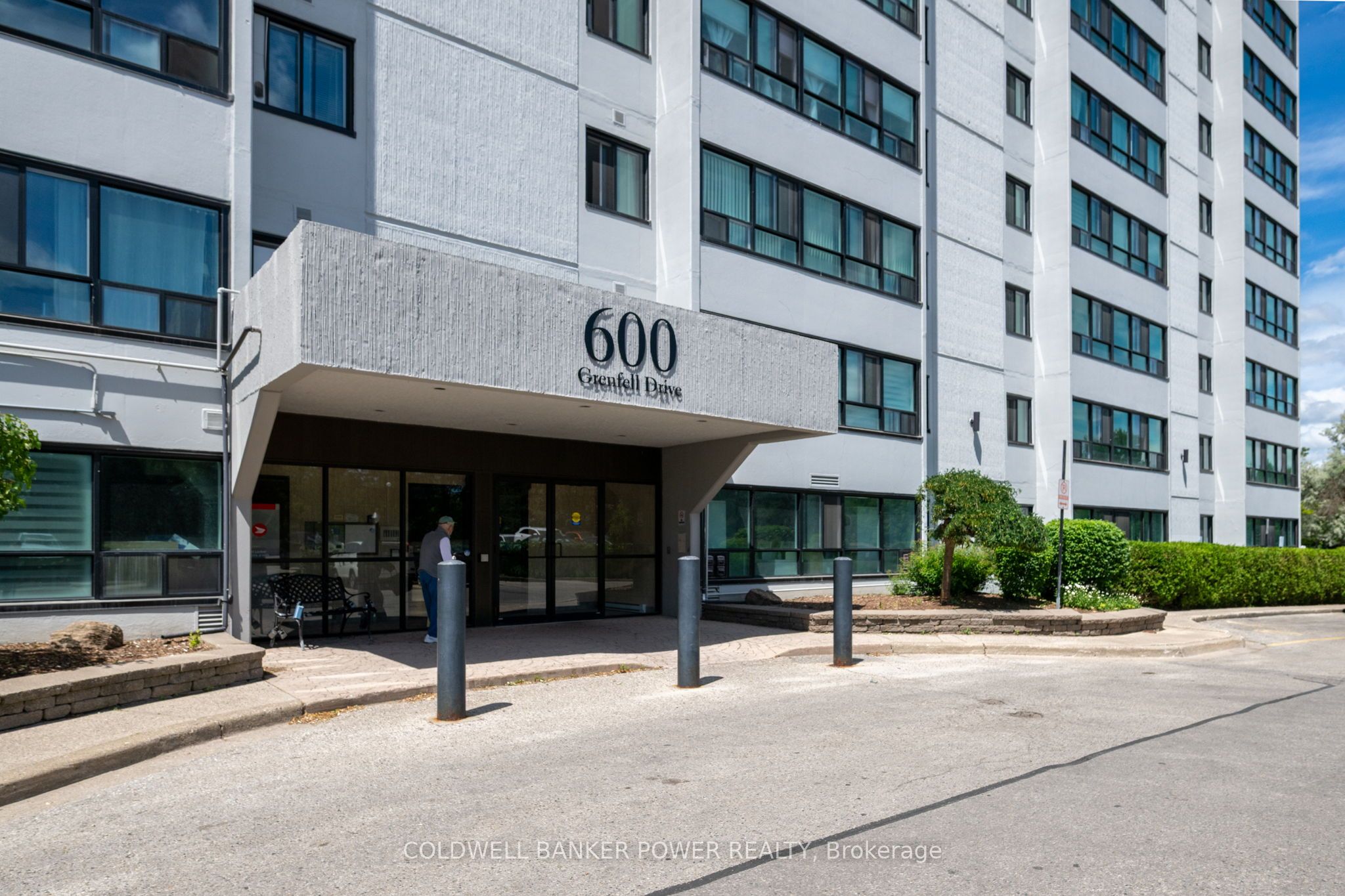 600 Grenfell Drive 704, London North, ON N5X 2R8 photo 2