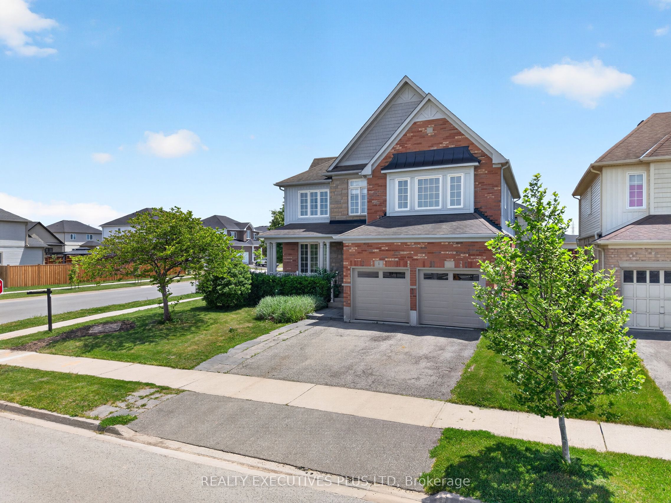 1 Sunset Way, Thorold, ON L2V 0B6 photo 2