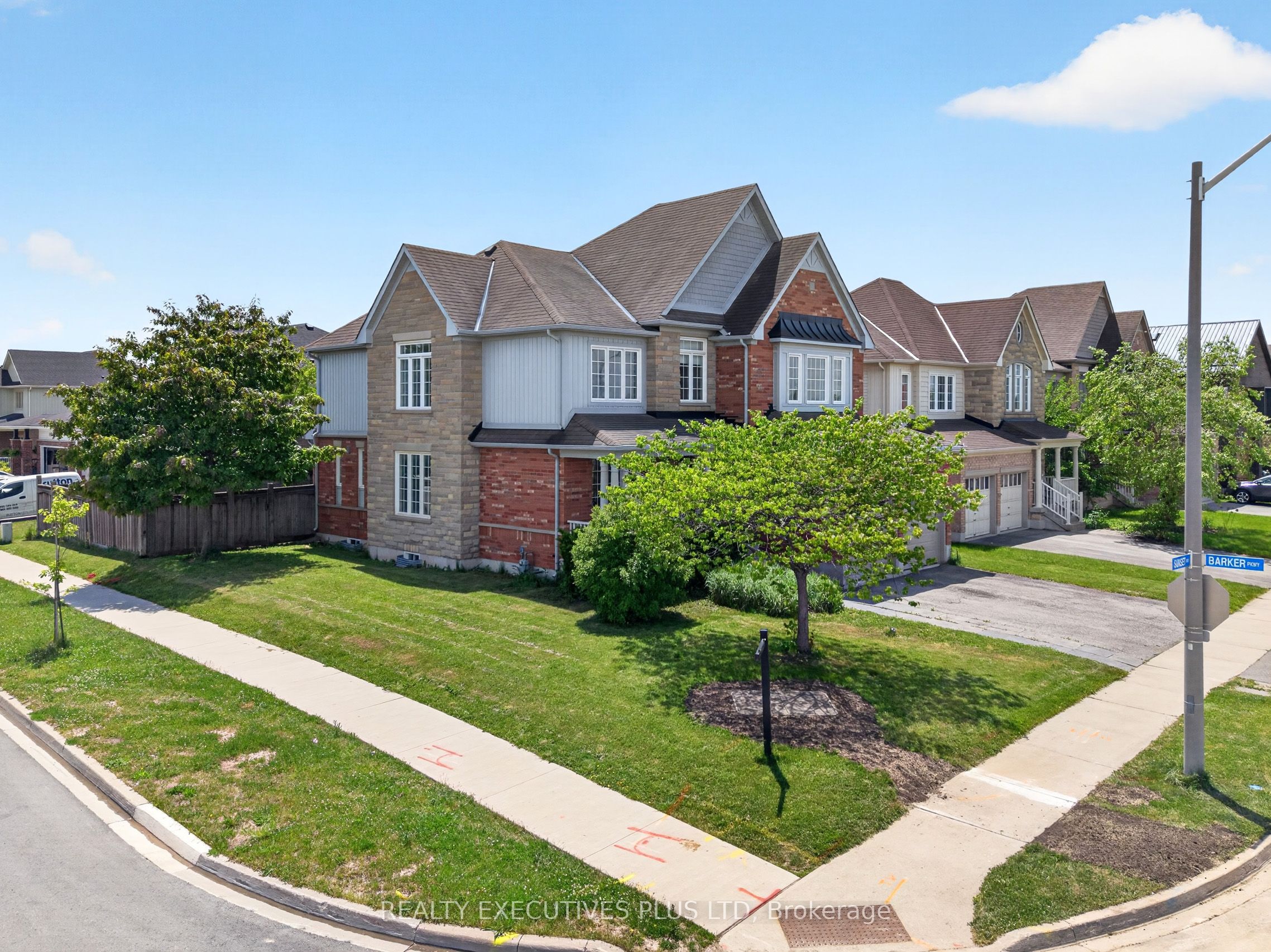 1 Sunset Way, Thorold, ON L2V 0B6 photo 3