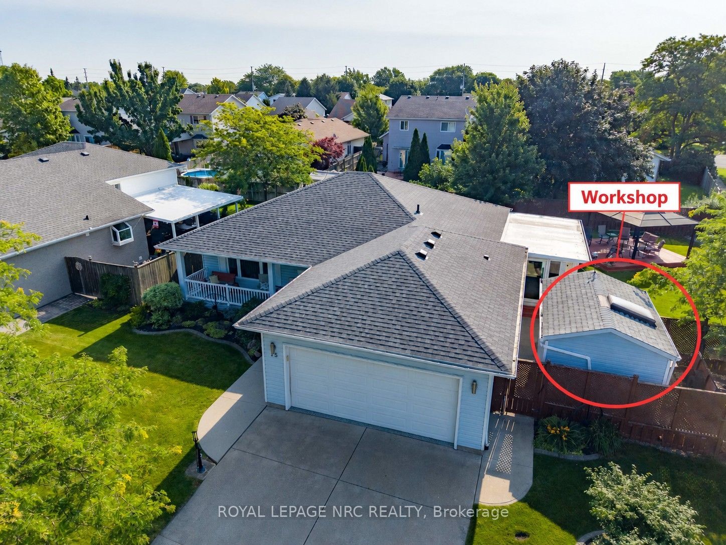 15 Foxhill Crescent, St. Catharines, ON L2S 3T9 photo 2