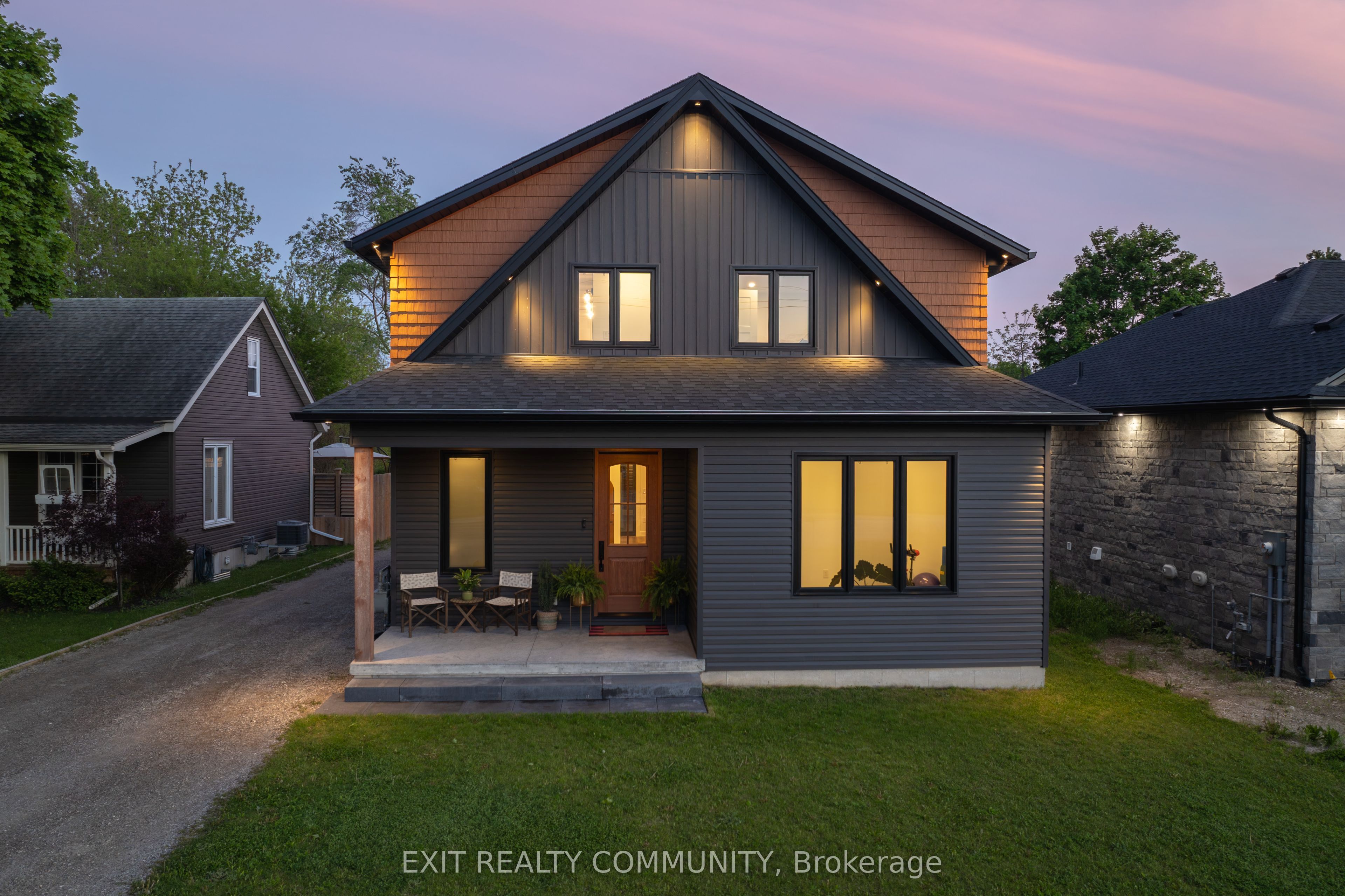 3913 Egremont Road, Plympton-Wyoming, ON N0N 1E0 photo 4