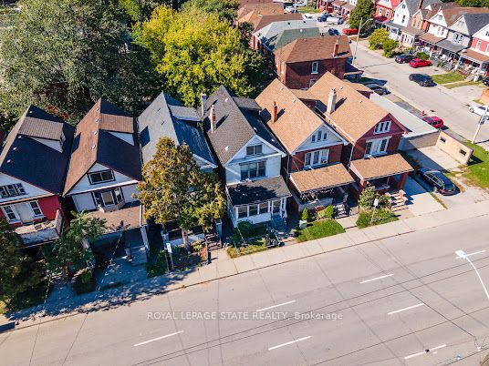 35 Sherman Avenue N, Hamilton, ON L8L 6L9 photo 4