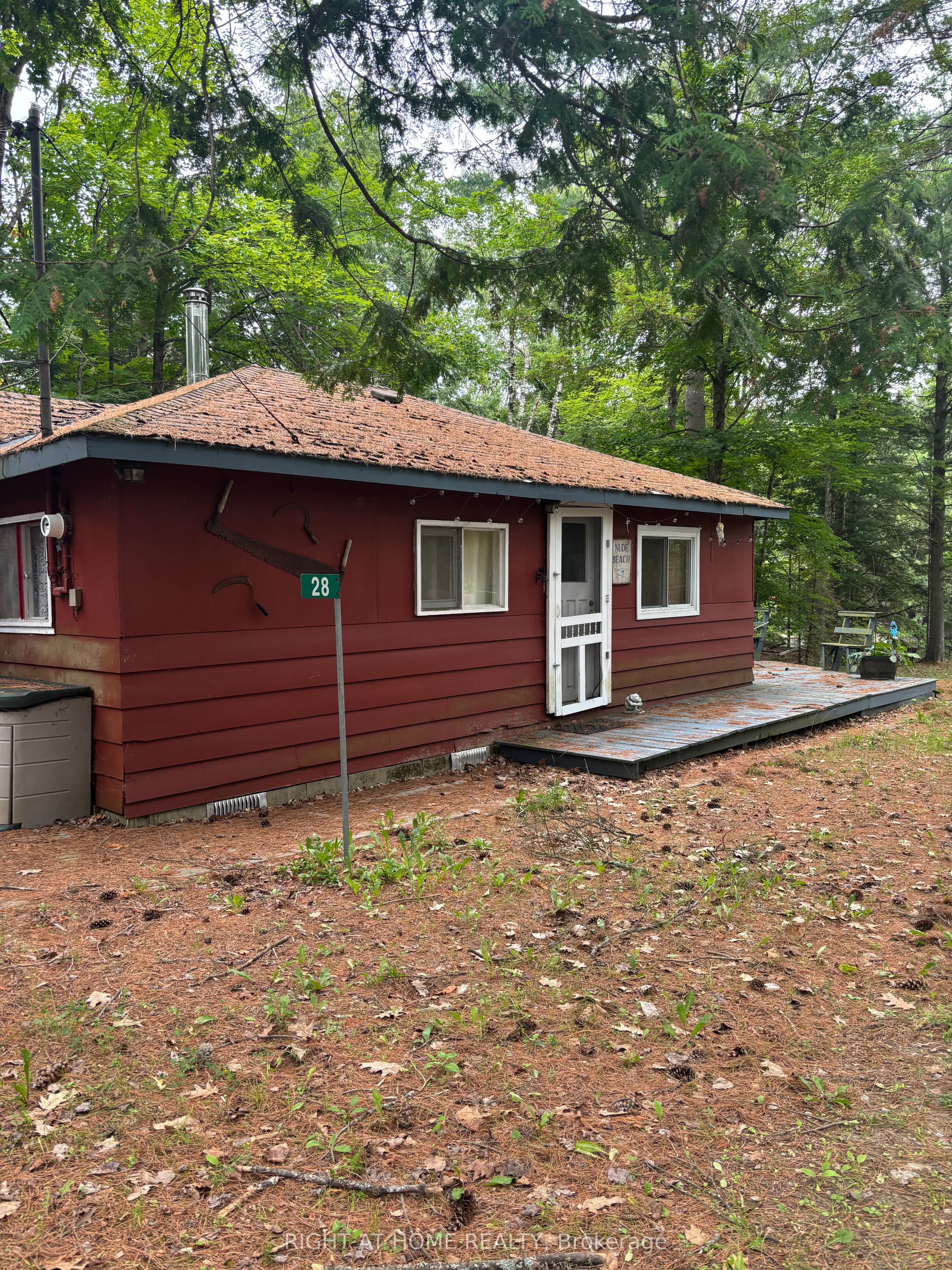 28 BAKER Lane, Kawartha Lakes, ON M4M 1S2 photo 2