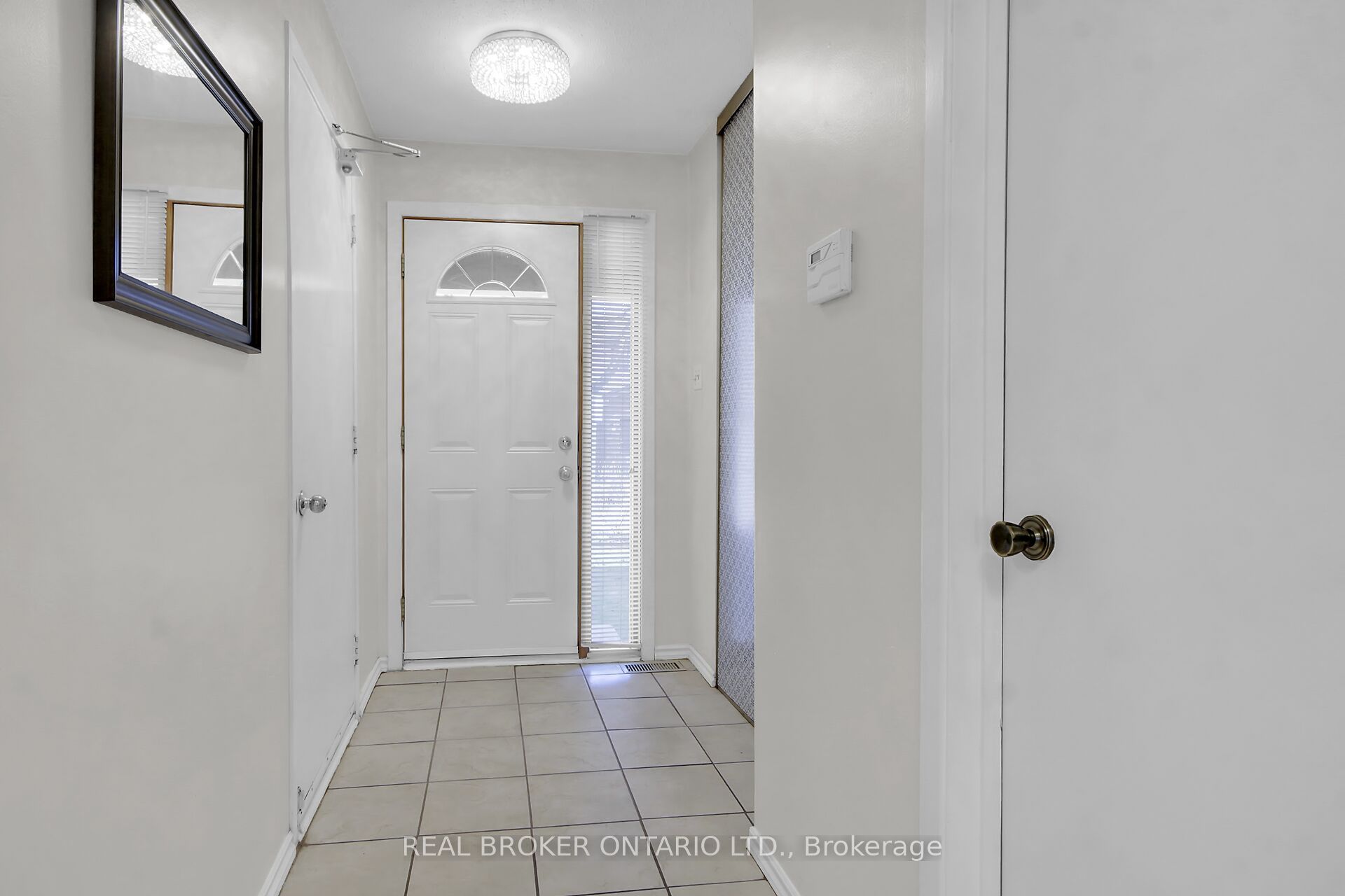 88 Clarkson Crescent 65, Kanata, ON K2L 3E2 photo 3