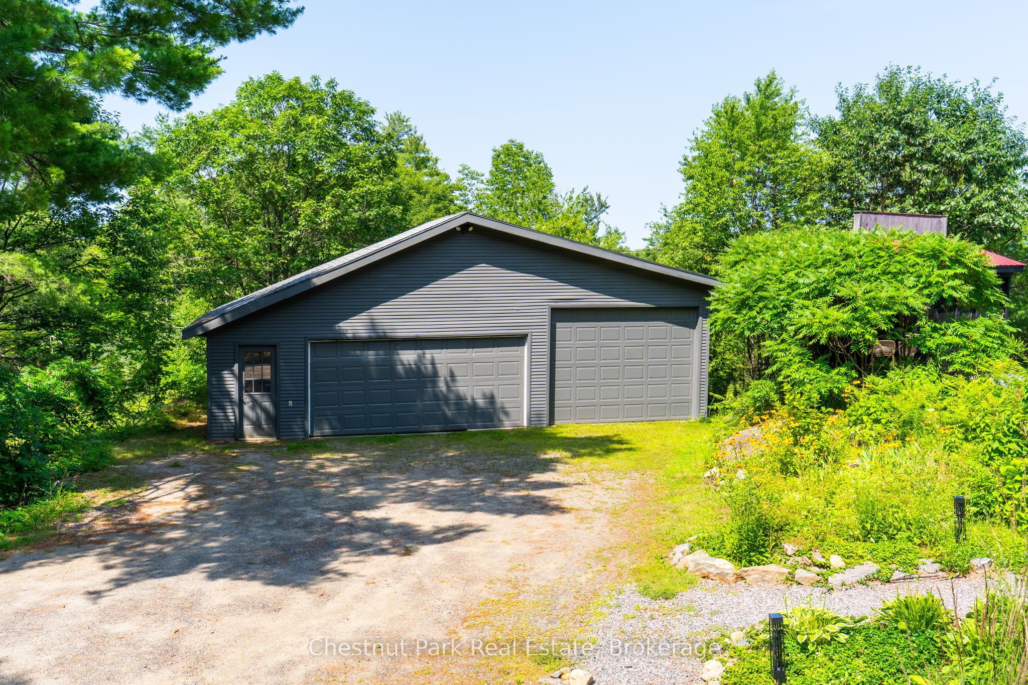2488 Falkenburg Road, Muskoka Lakes, ON P0B 1J0 photo 4