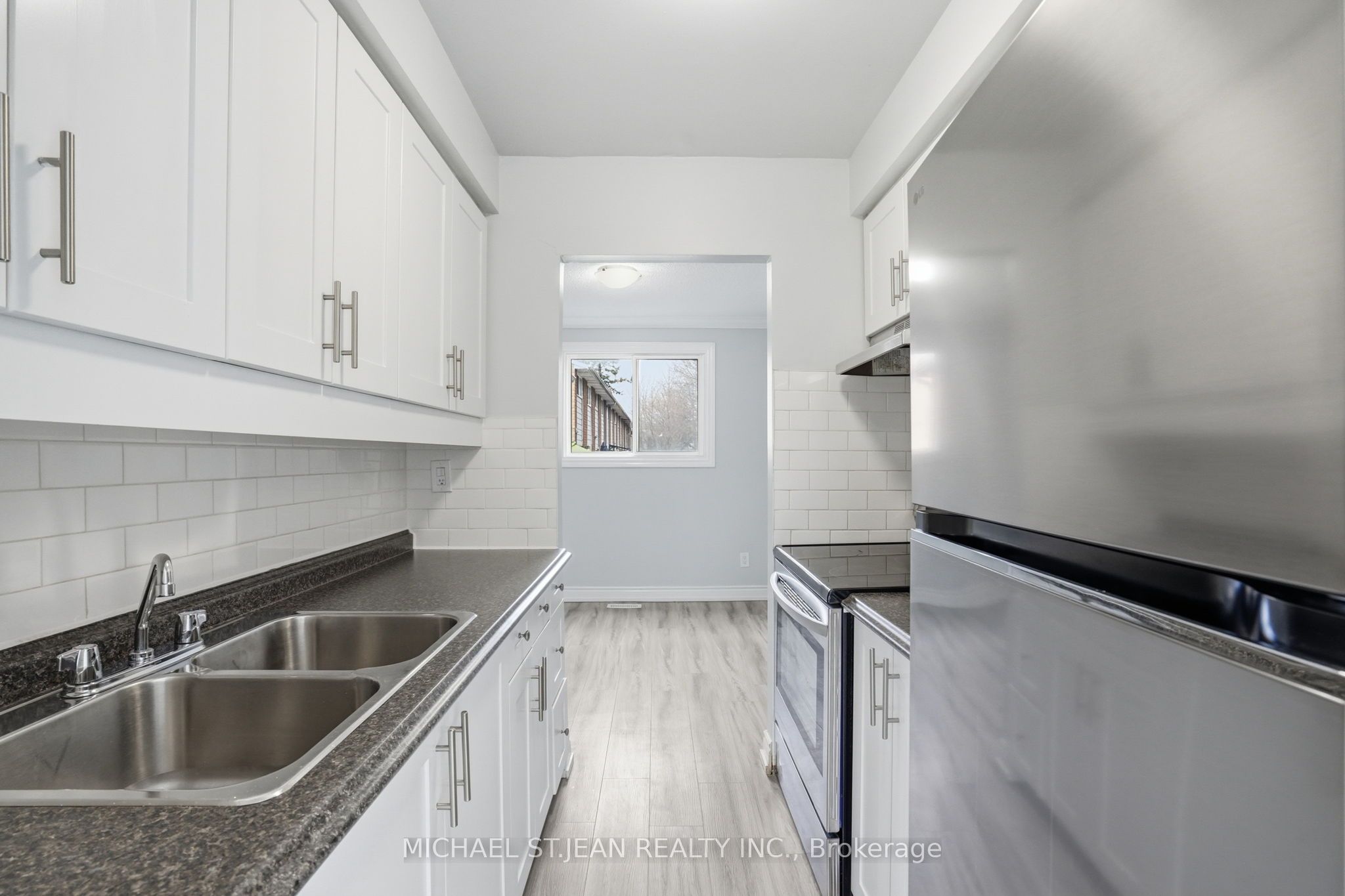 125 Limeridge Road W 7, Hamilton, ON L9C 2V3 photo 5