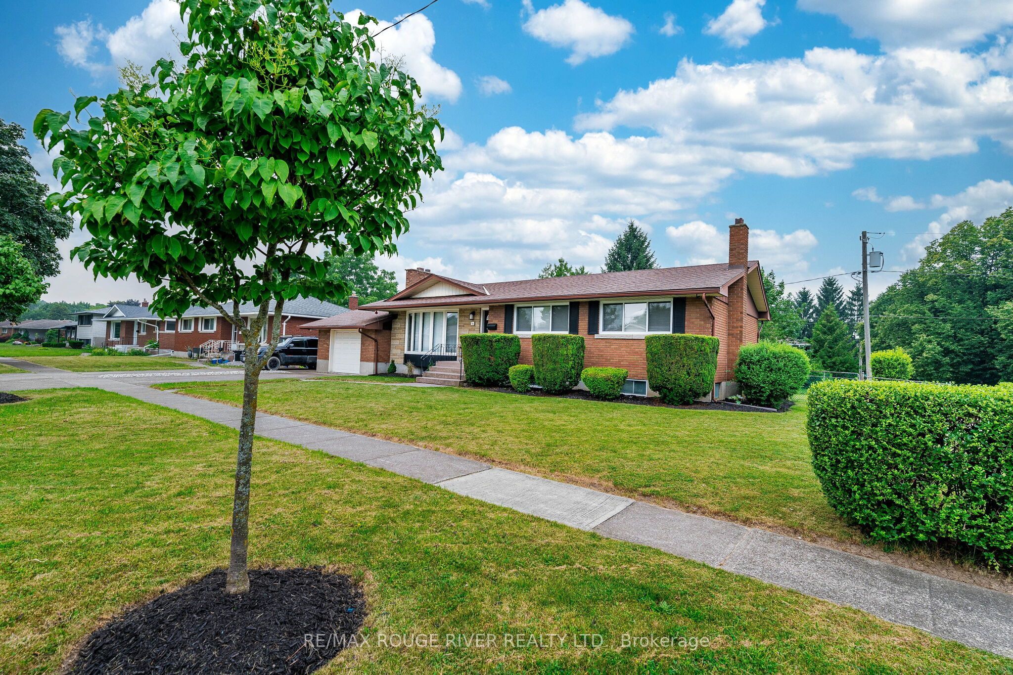 25 Clearview Heights, St. Catharines, ON L2T 2W2 photo 4