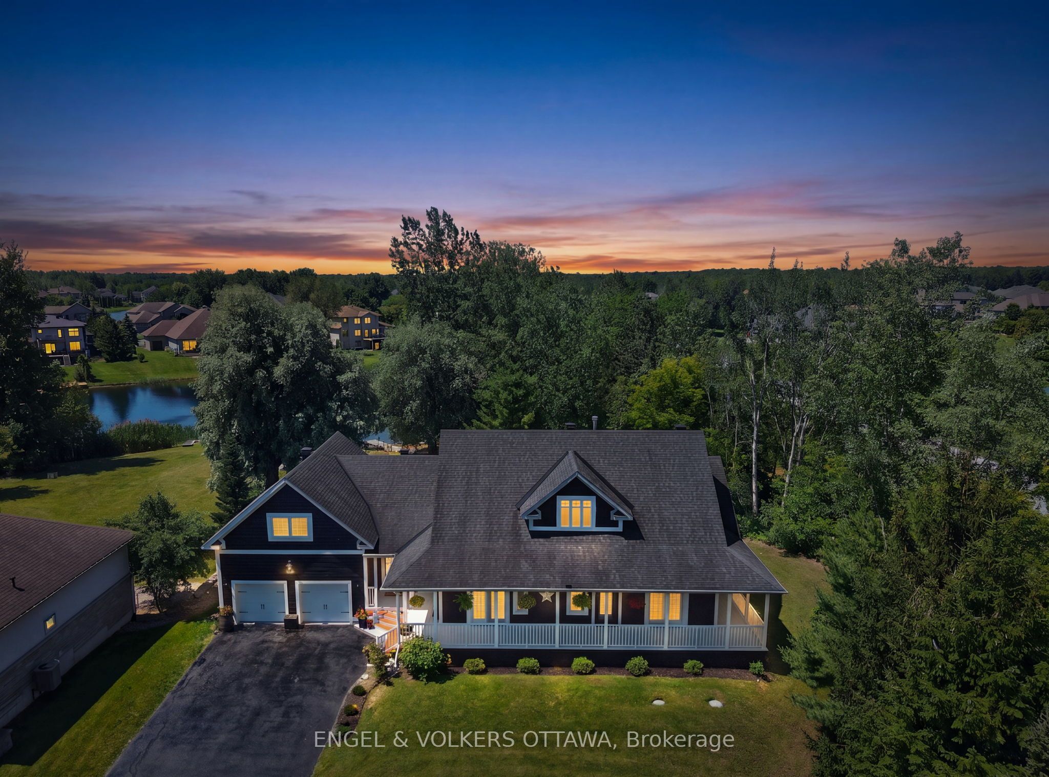 6881 Sparkling Lake Way, Greely - Metcalfe - Osgoode - Vernon and Area, ON K4P 1R7 photo 2