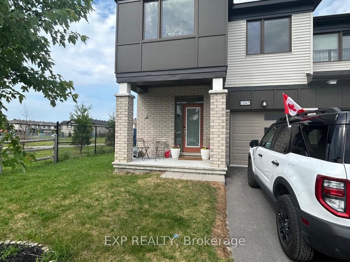 1045 Curraglass Walk, Stittsville - Munster - Richmond, ON K2S 3A4 photo 2