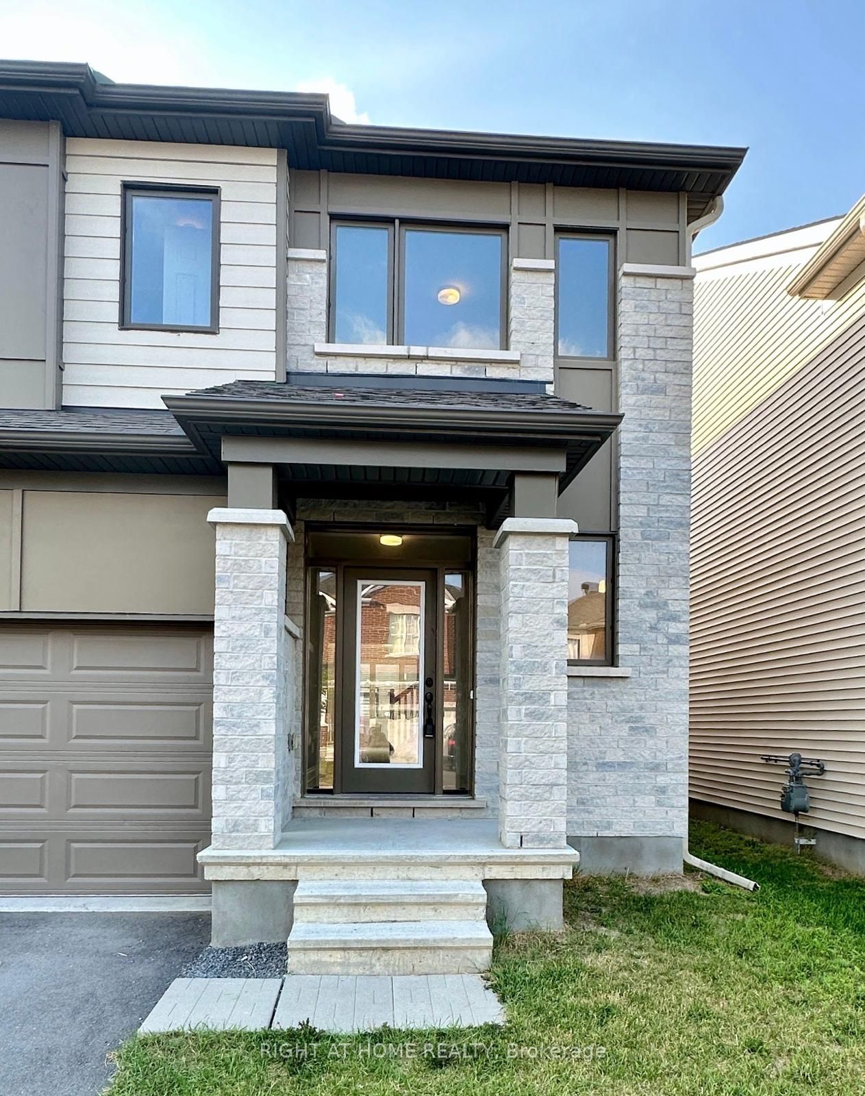 205 Yearling Circle, Stittsville - Munster - Richmond, ON K0A 2Z0 photo 2