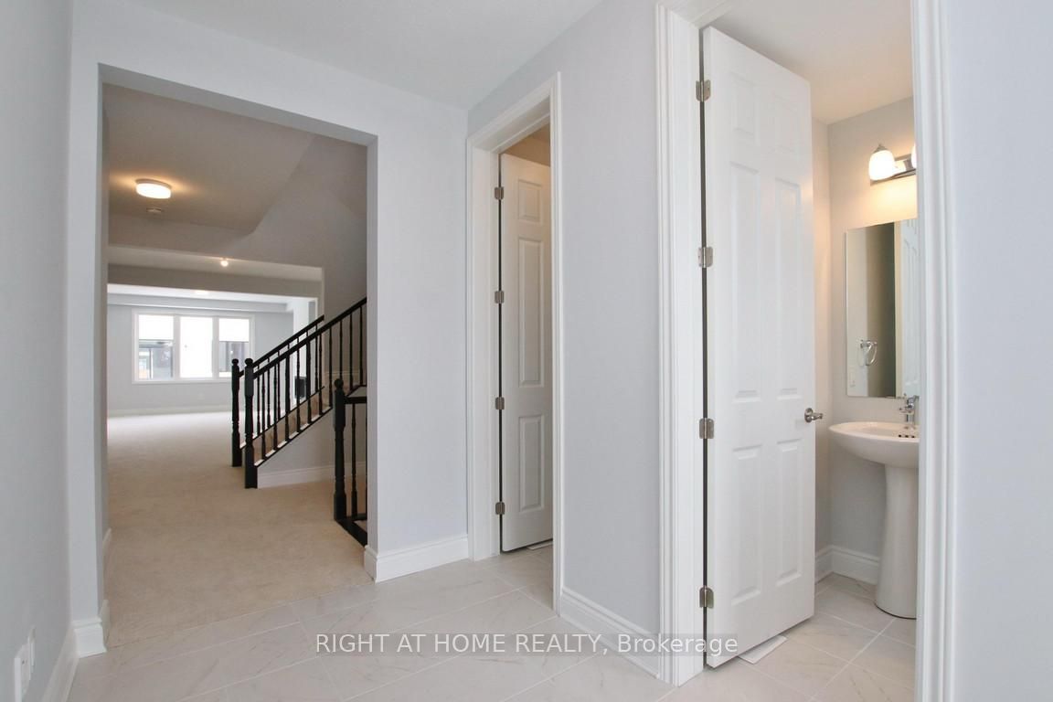 205 Yearling Circle, Stittsville - Munster - Richmond, ON K0A 2Z0 photo 3