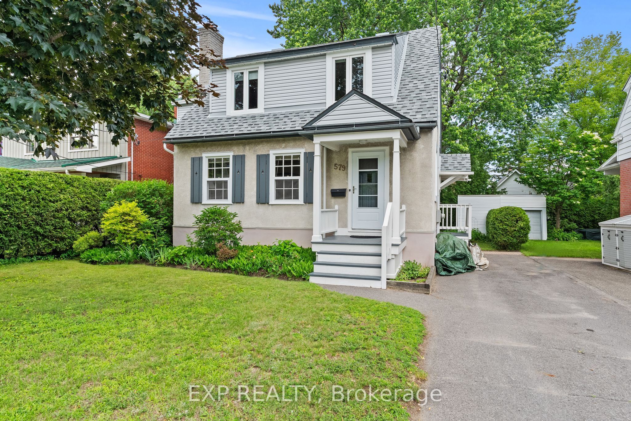 579 Broadview Avenue, Carlingwood - Westboro and Area, ON K2A 2L6