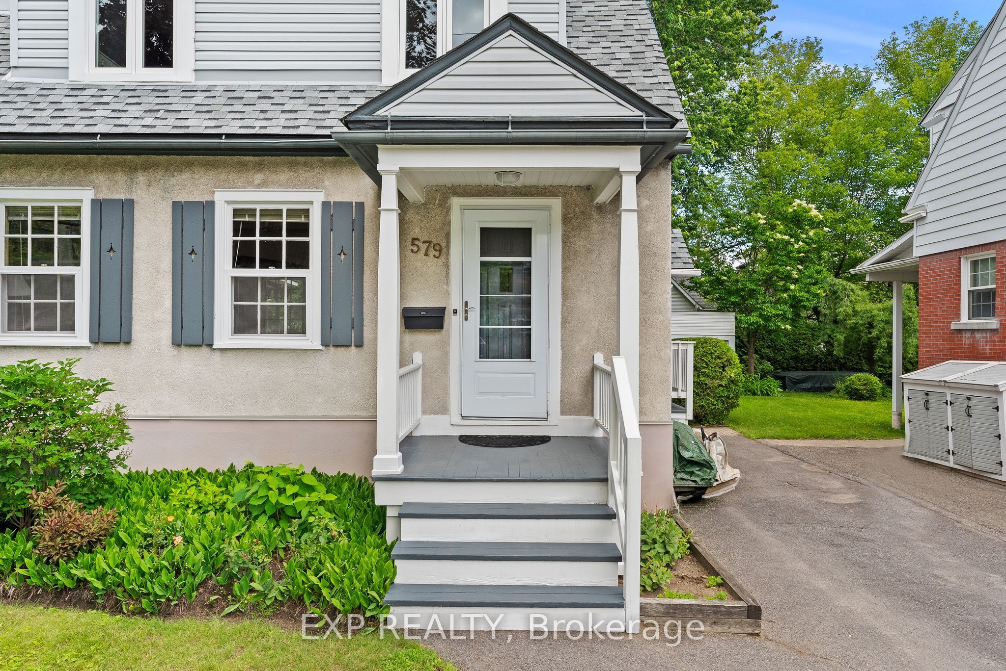 579 Broadview Avenue, Carlingwood - Westboro and Area, ON K2A 2L6 photo 2