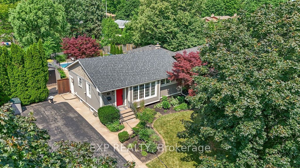 38 Albany Drive, St. Catharines, ON L2N 3T5