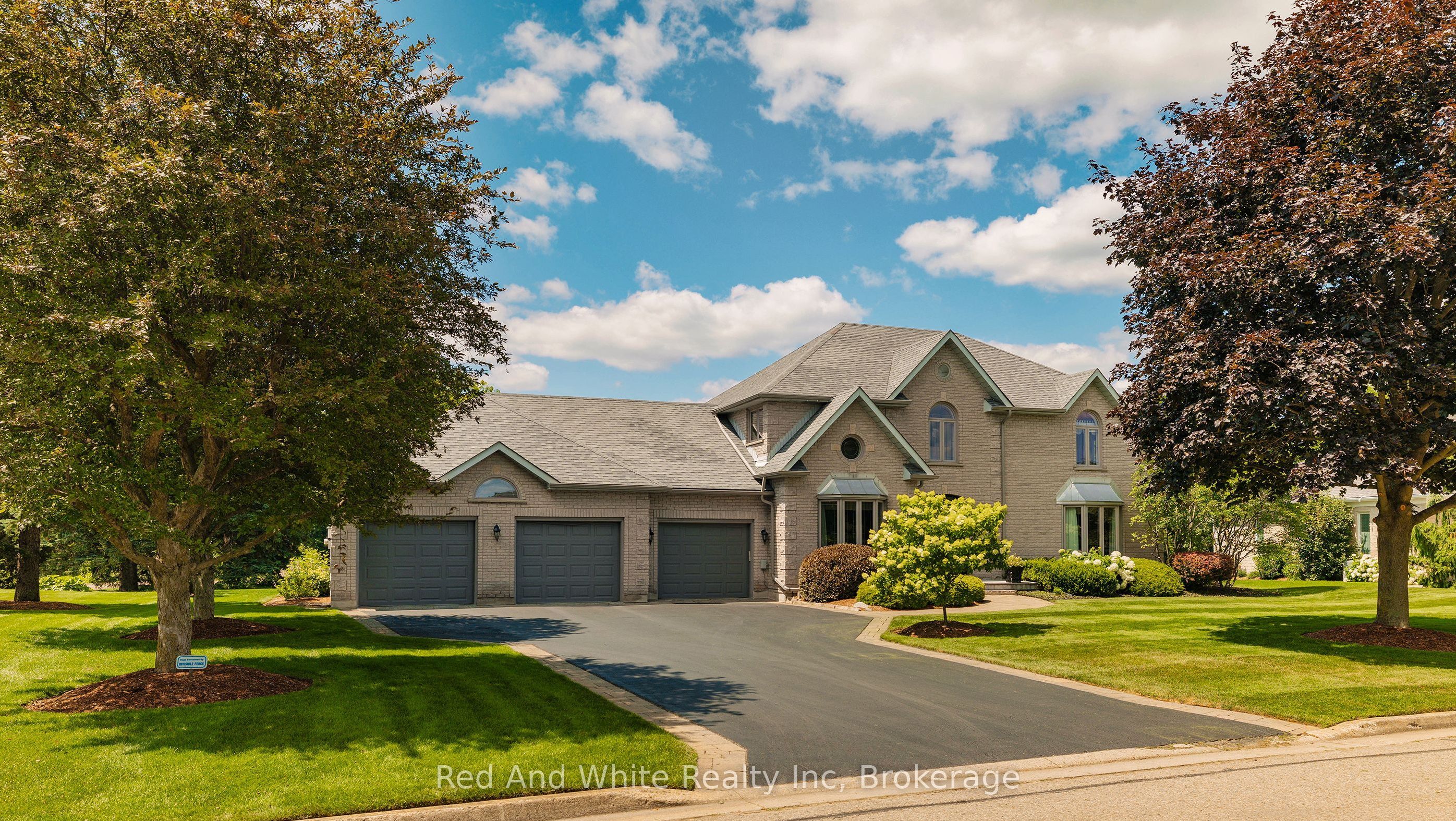 328 Golf Course Road, Woolwich, ON N0B 1N0