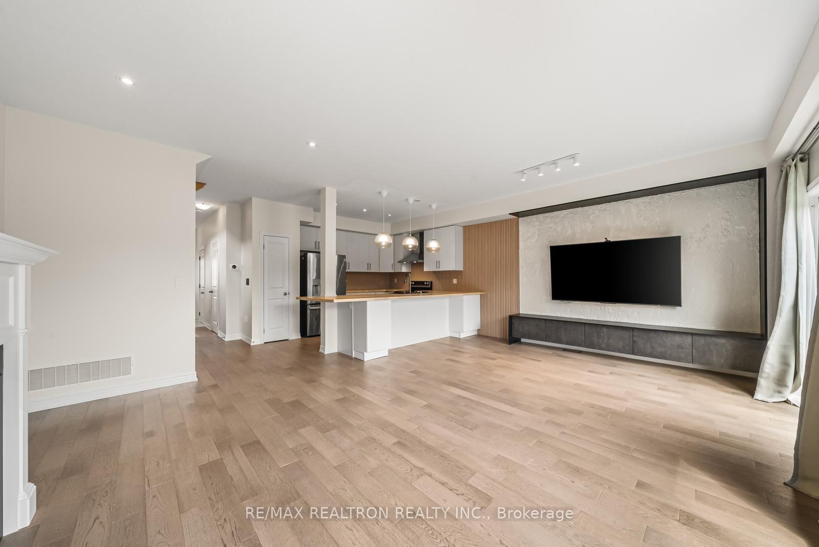 10 Starling Drive, Hamilton, ON L9A 2P5 photo 4