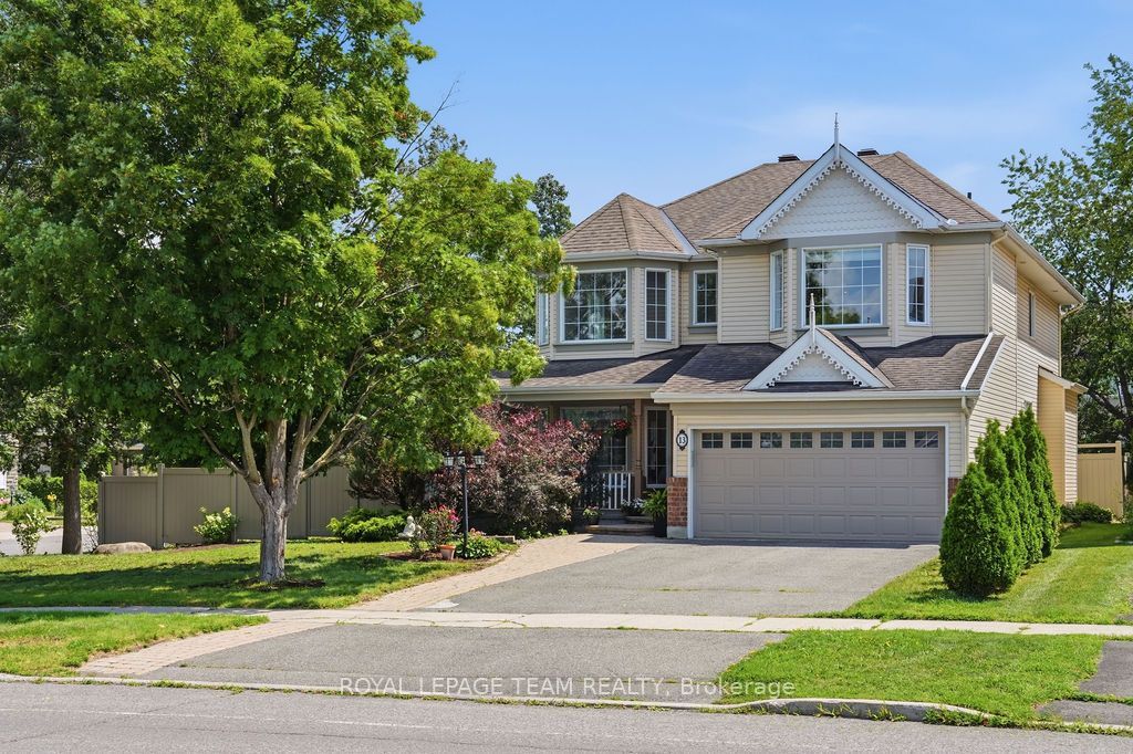 13 RIVERSTONE Drive, Barrhaven, ON K2J 4X7