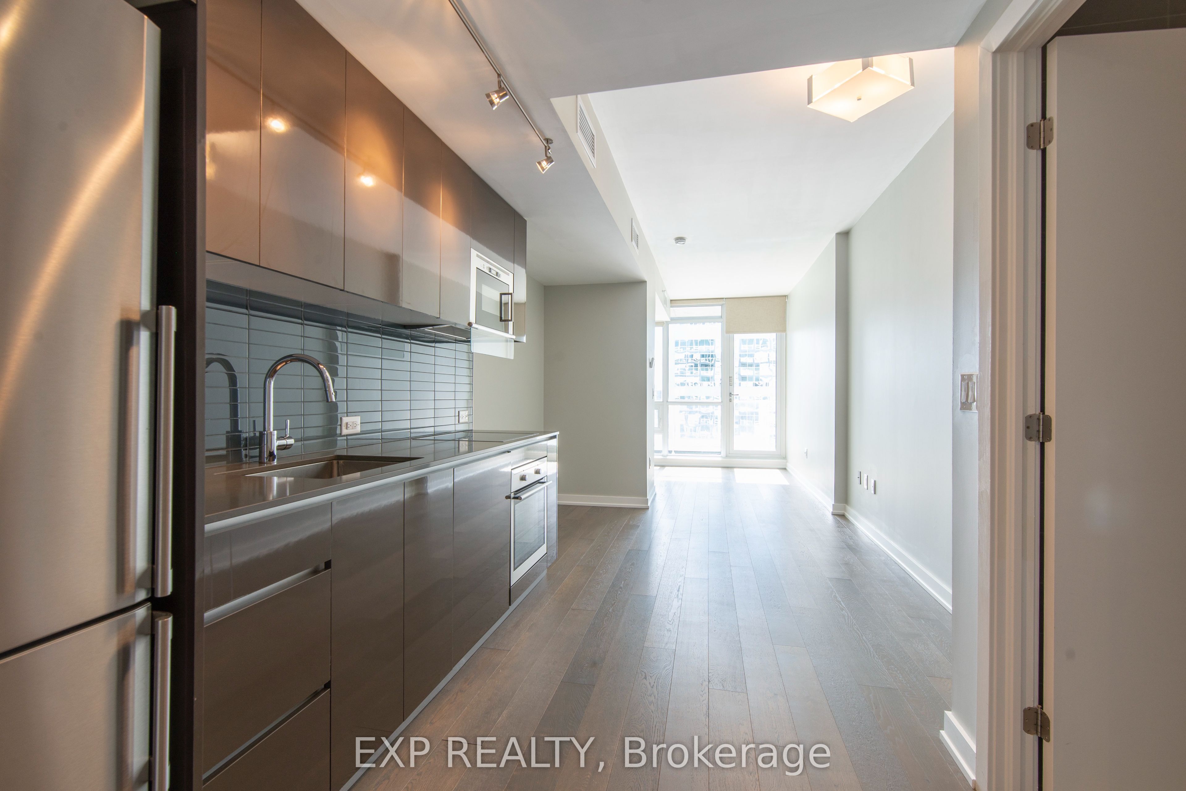 199 Slater Street 1606, Ottawa Centre, ON K1P 0C8 photo 5