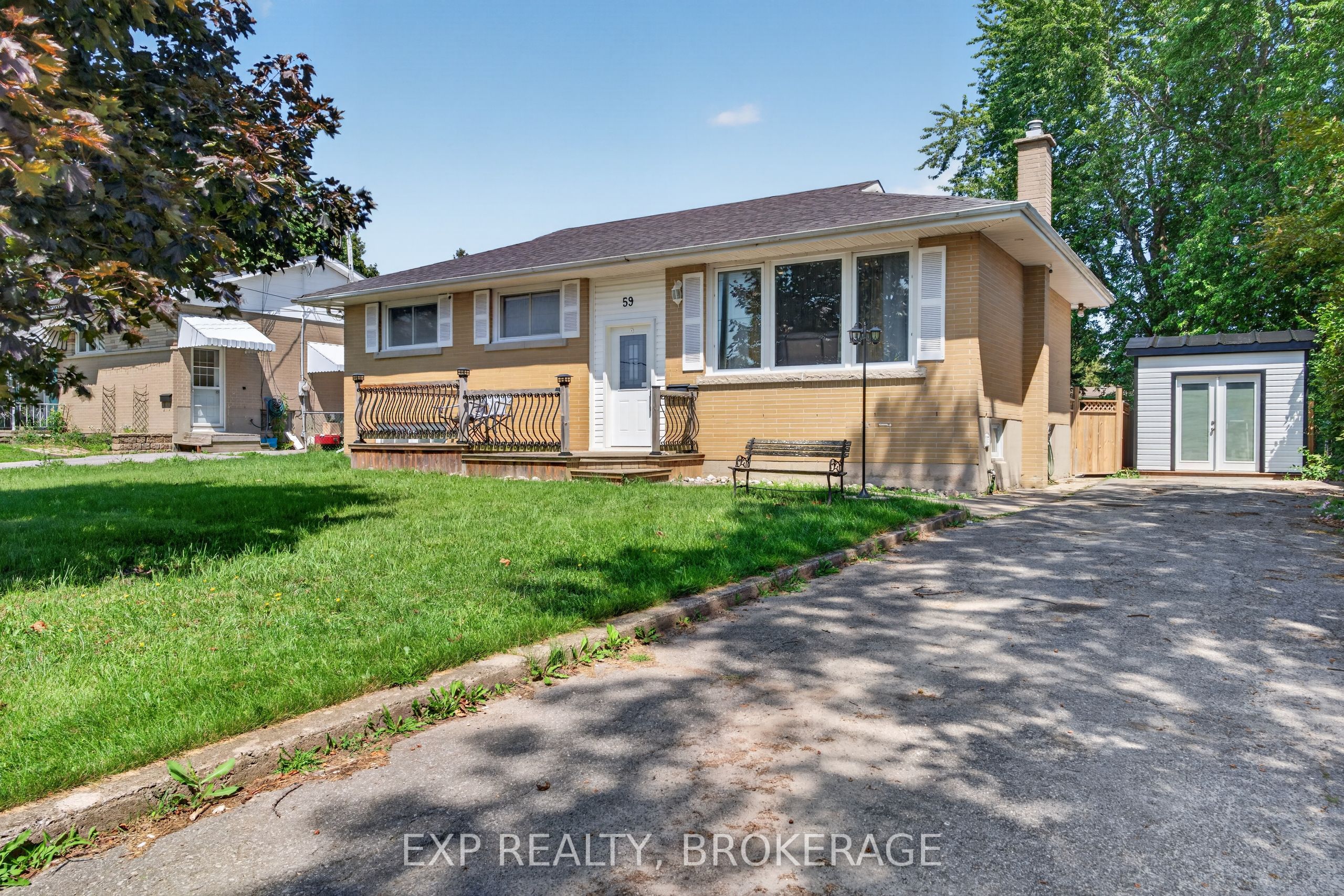 59 FAIRFIELD Boulevard, Loyalist, ON K7N 1L3 photo 3