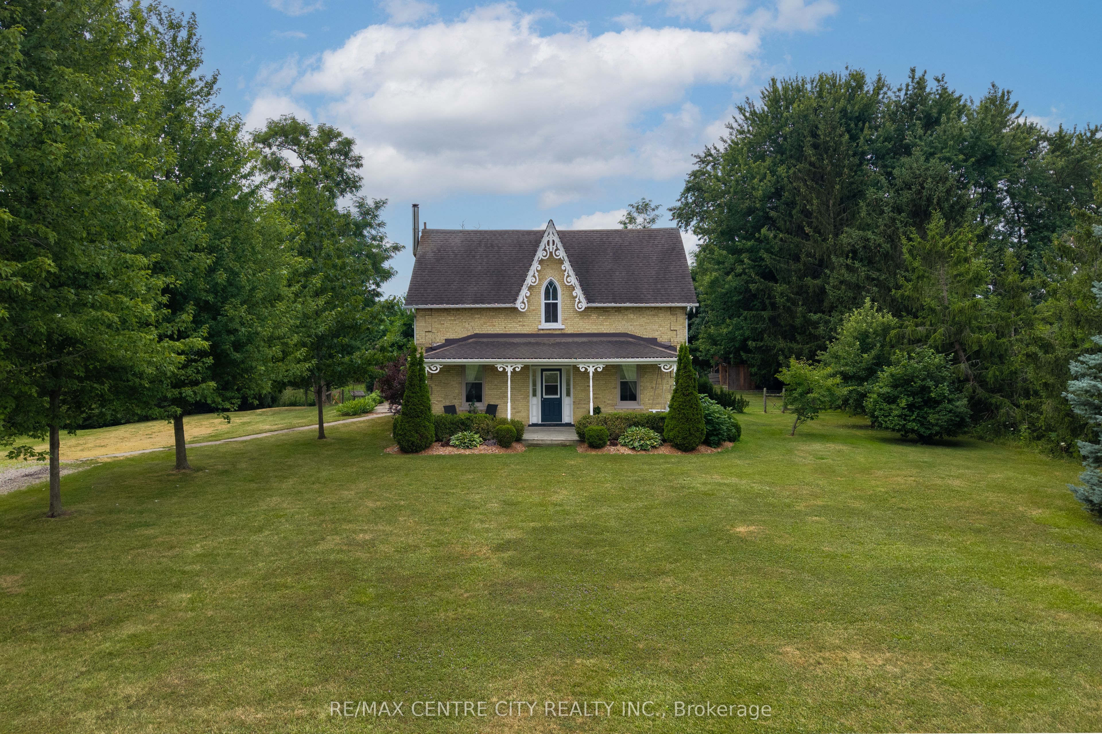 2179 Egremont Drive, Adelaide Metcalfe, ON N7G 3H6 photo 3