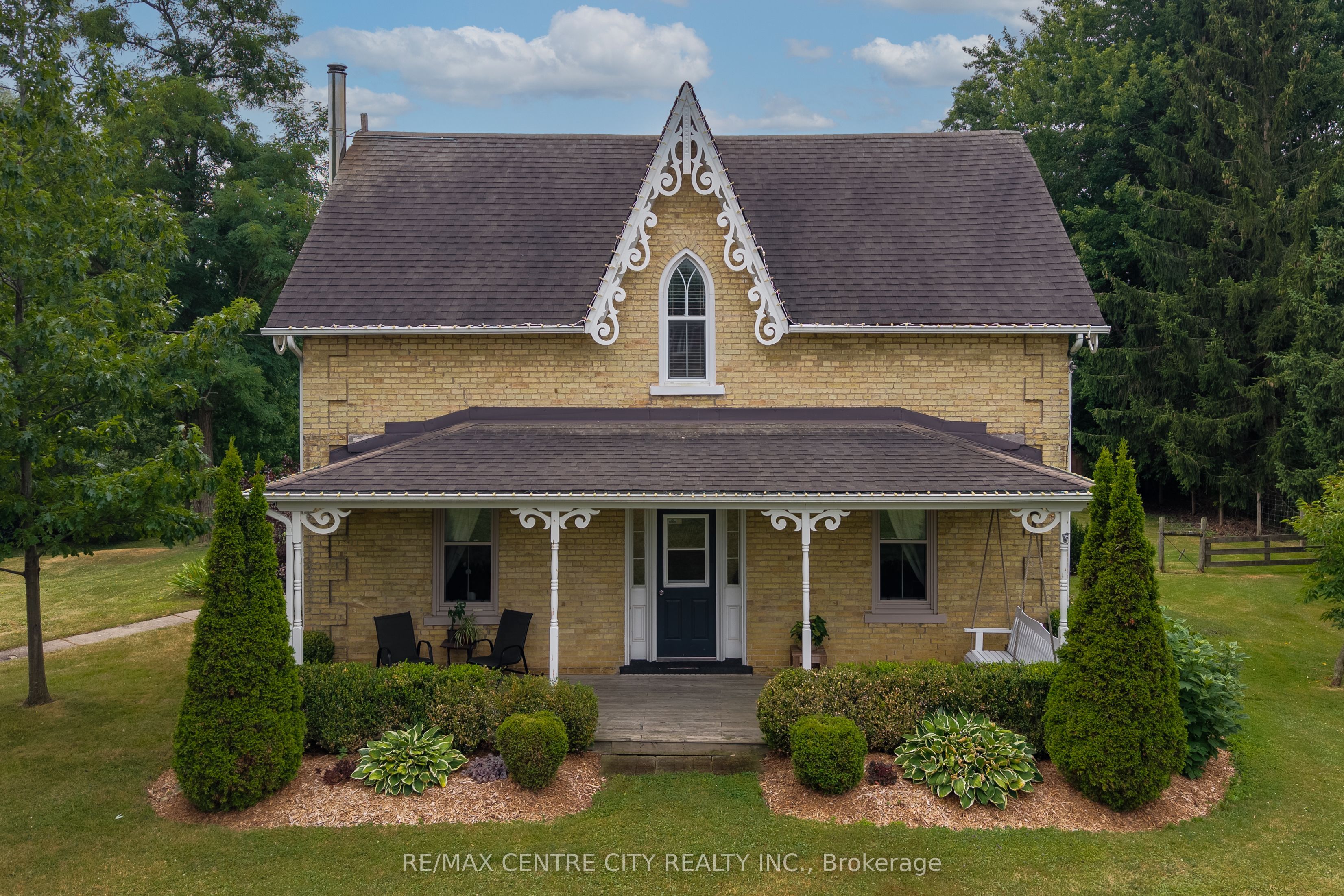 2179 Egremont Drive, Adelaide Metcalfe, ON N7G 3H6 photo 4