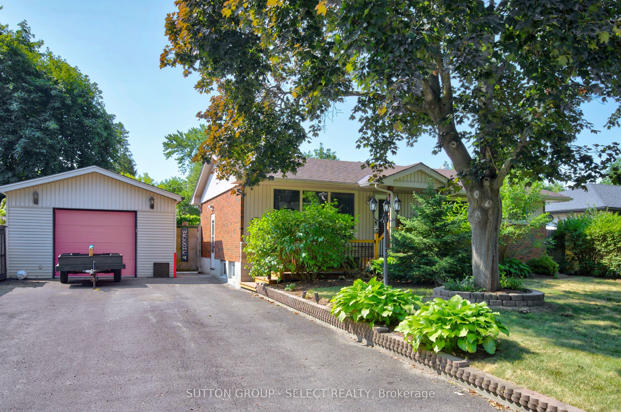 1470 Perth Avenue, London East, ON N5V 2M5
