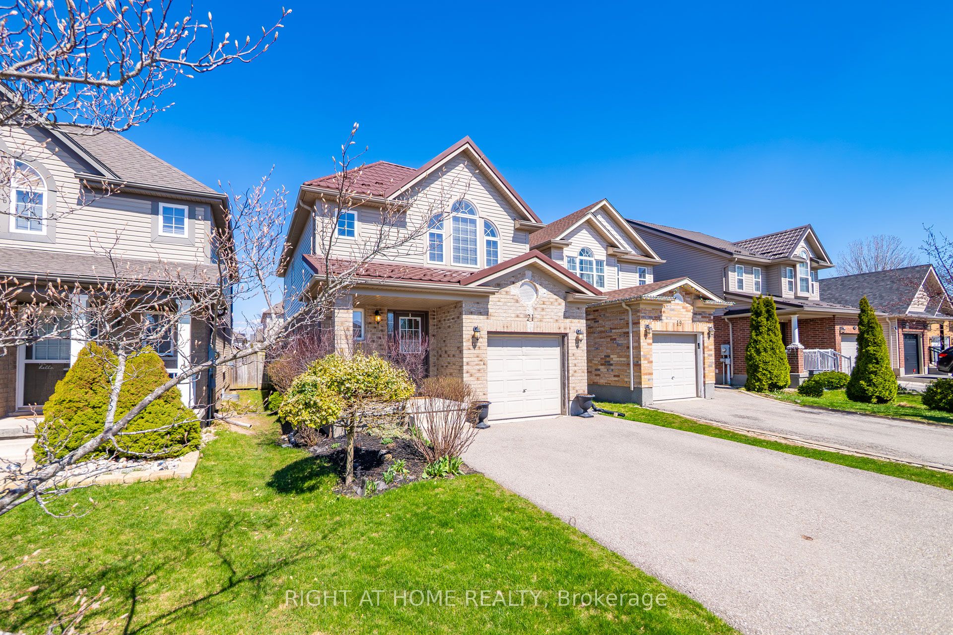 21 Mullin Drive, Guelph, ON N1E 0E1 photo 4