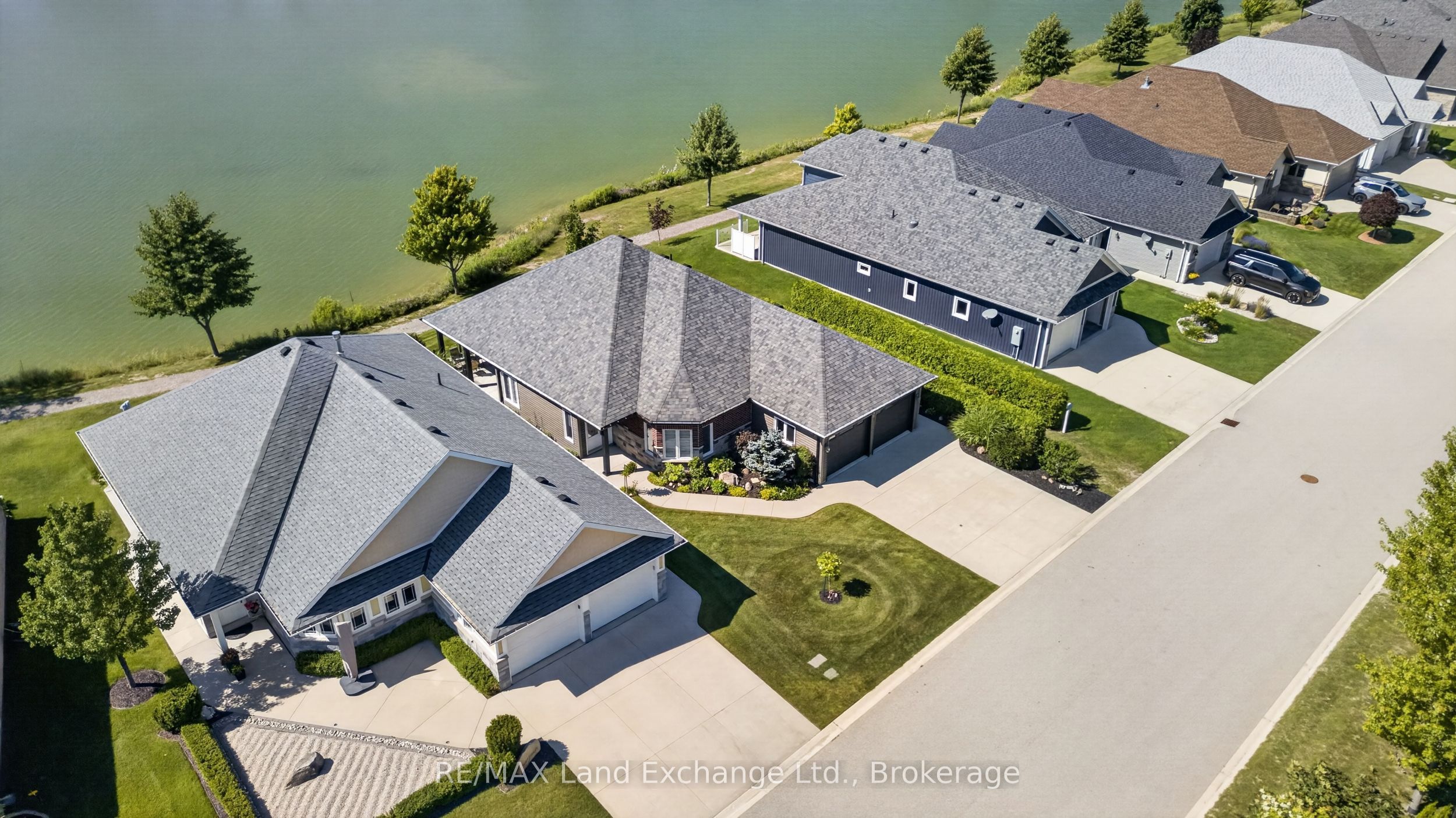 229 Carloway Trail, Huron-Kinloss, ON N2Z 0A4 photo 4