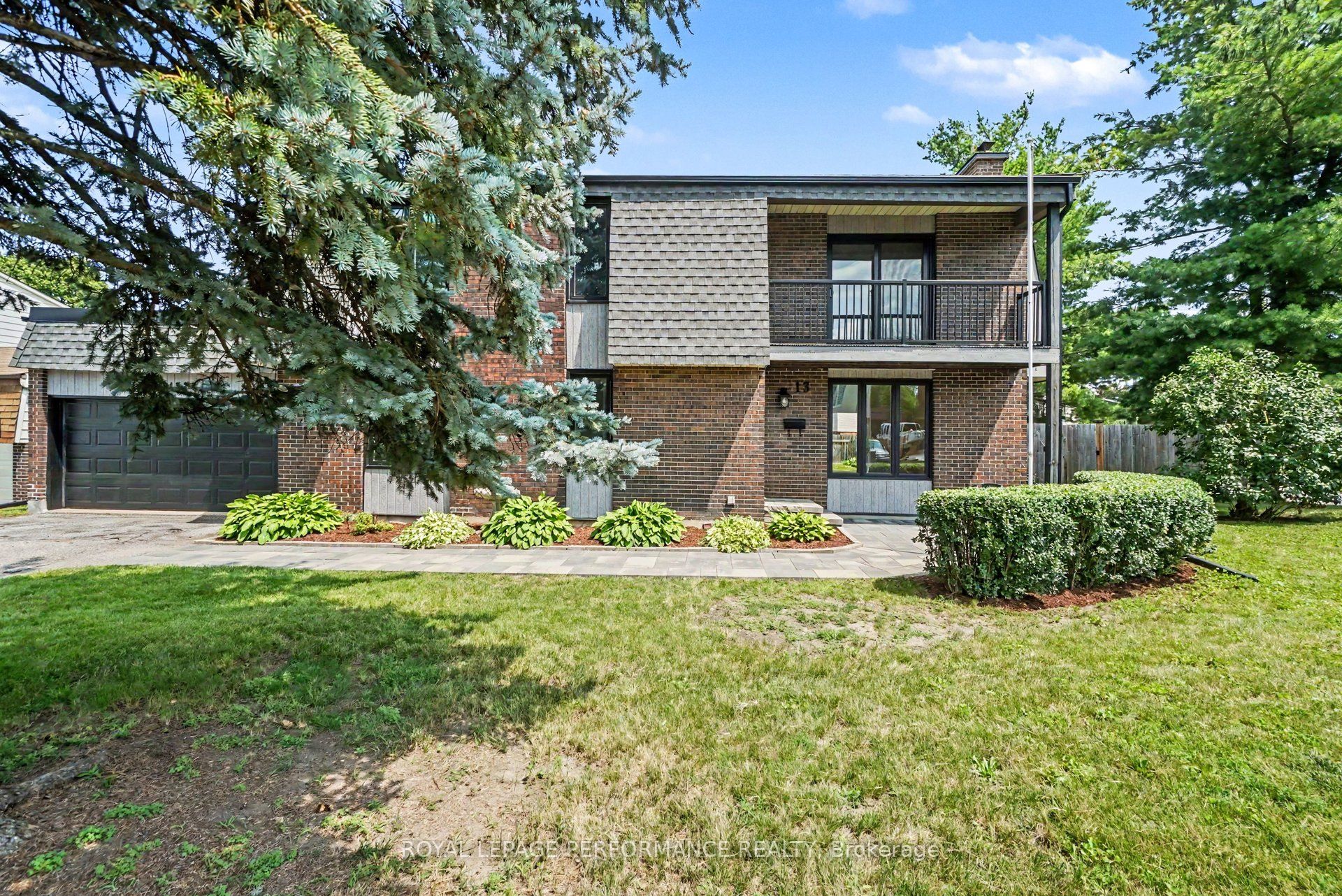 13 Elvaston Avenue, South of Baseline to Knoxdale, ON K2G 3T2