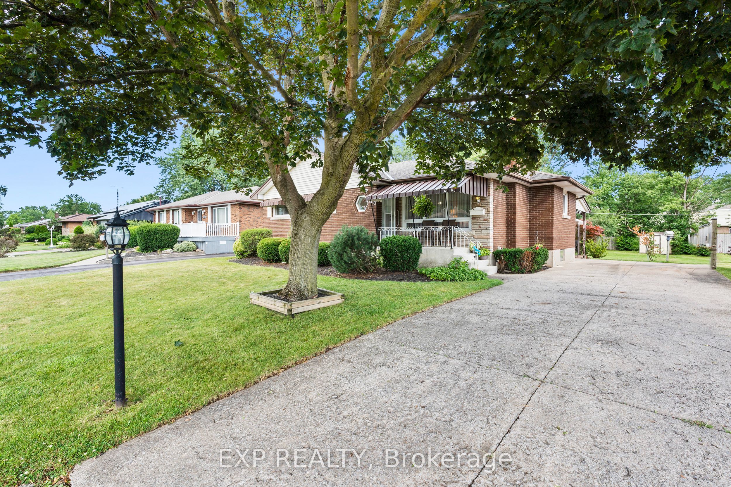 8800 Champlain Drive, Niagara Falls, ON L2G 6Y6 photo 5