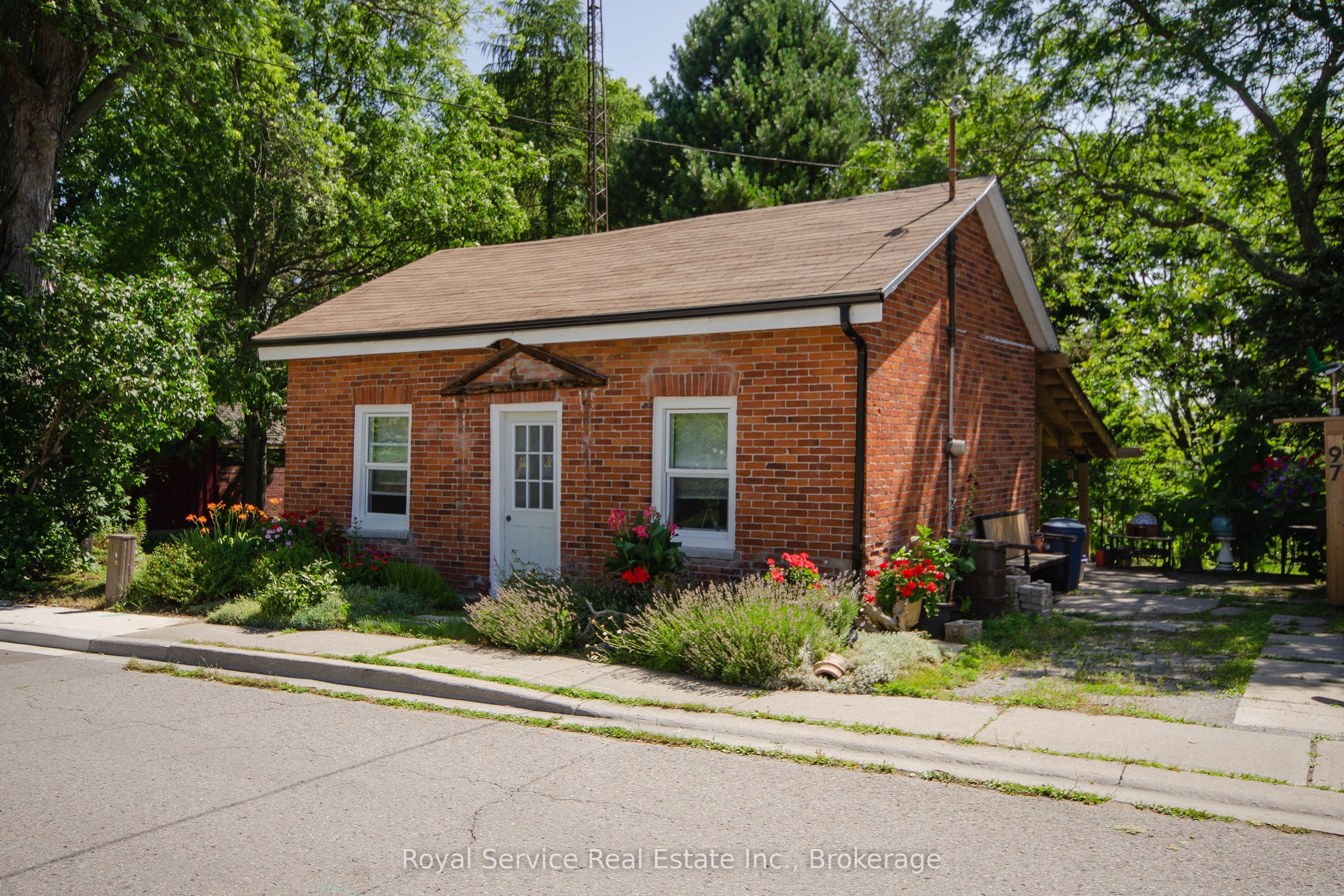 97 John Street, Port Hope, ON L1A 2Z5 photo 3
