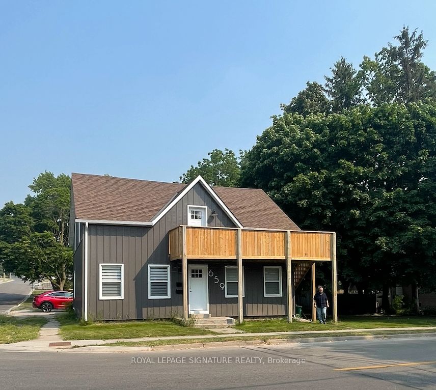 659 Dolph Street N Main, Cambridge, ON N3H 2B5 photo 2