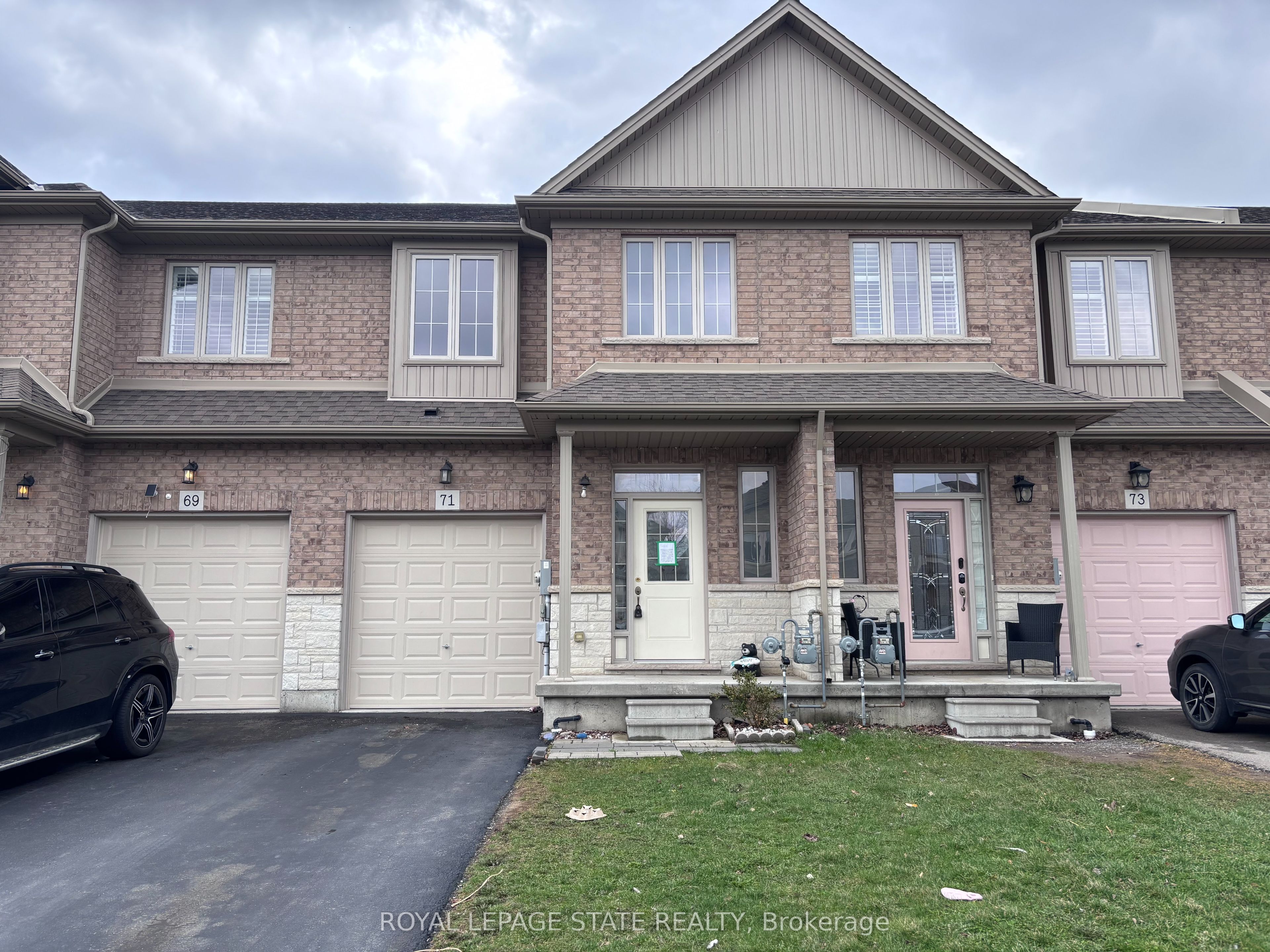 71 Fairgrounds Drive, Hamilton, ON L0R 1C0 photo 2