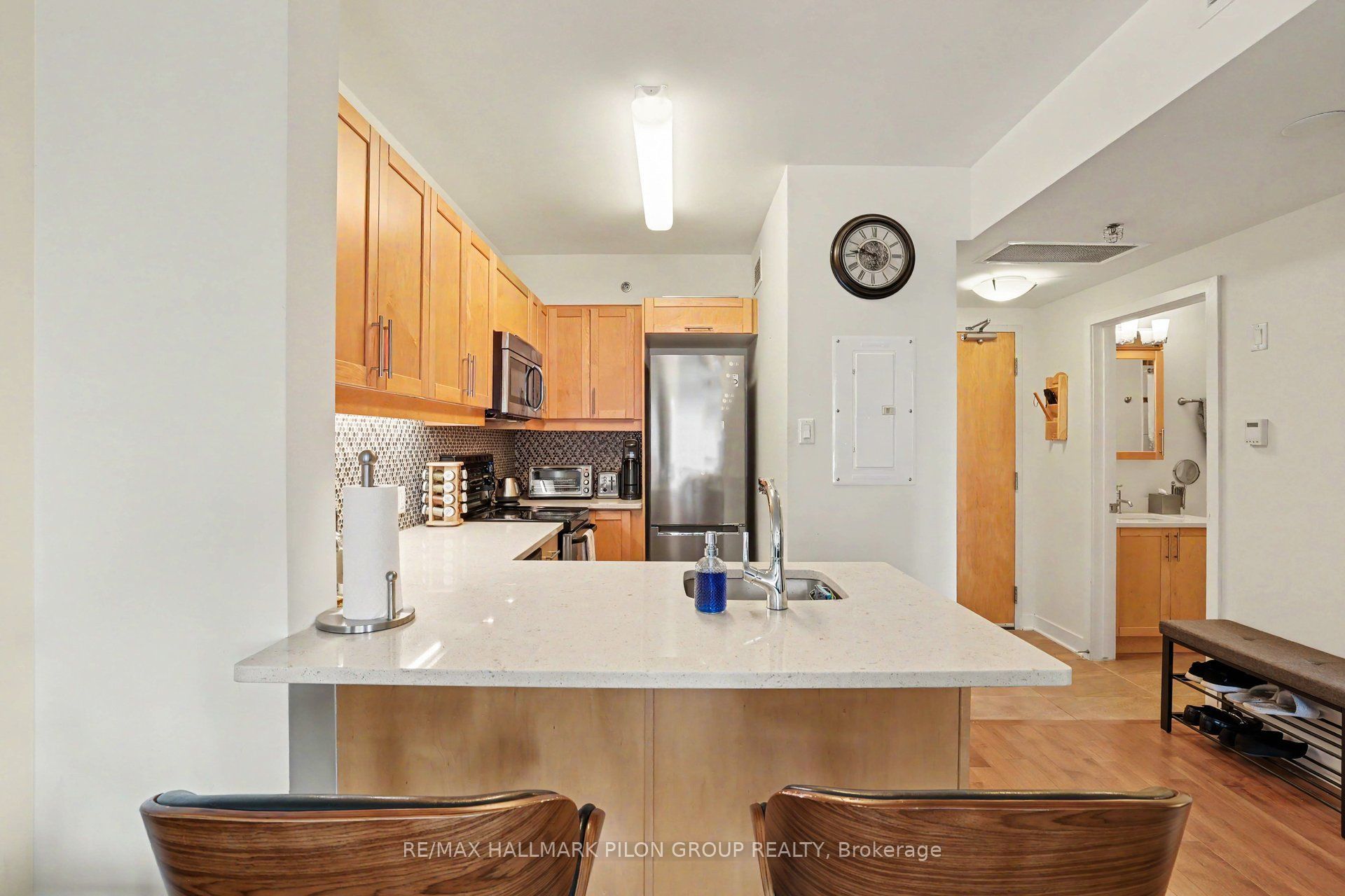 300C Lett Street 619, West Centre Town, ON K1R 0A8 photo 4