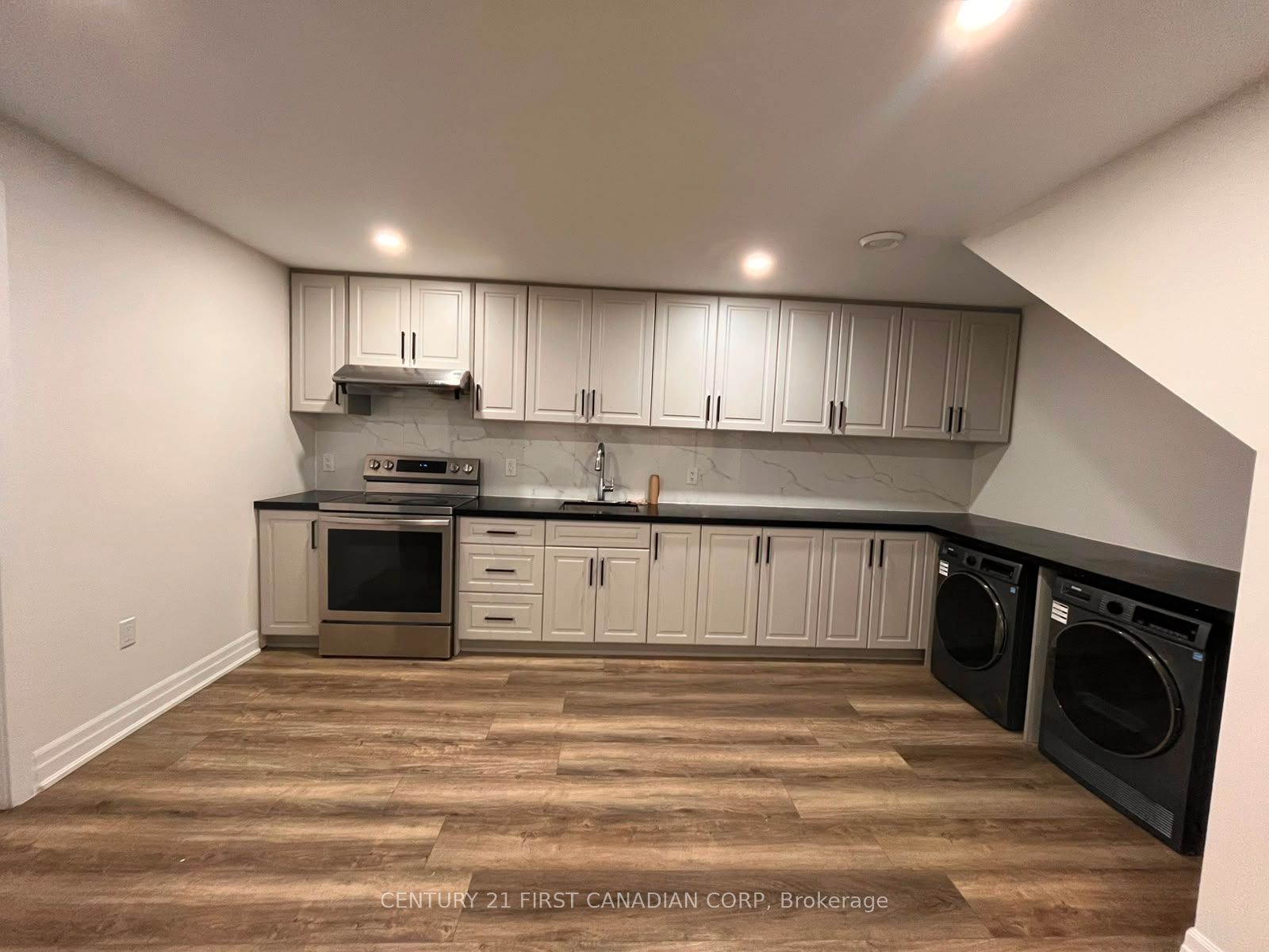 3629 Earlston Cross Basement, London South, ON N6L 0G5 photo 3