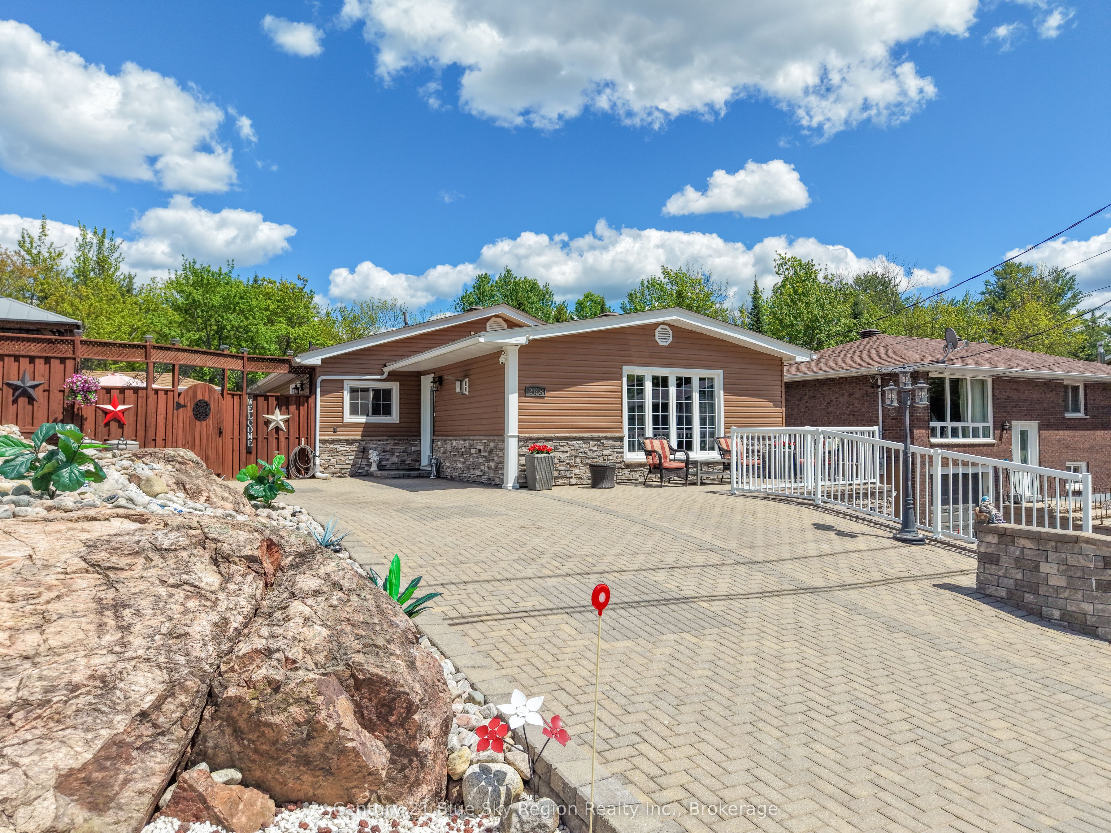 268 King Street, Callander, ON P0H 1H0