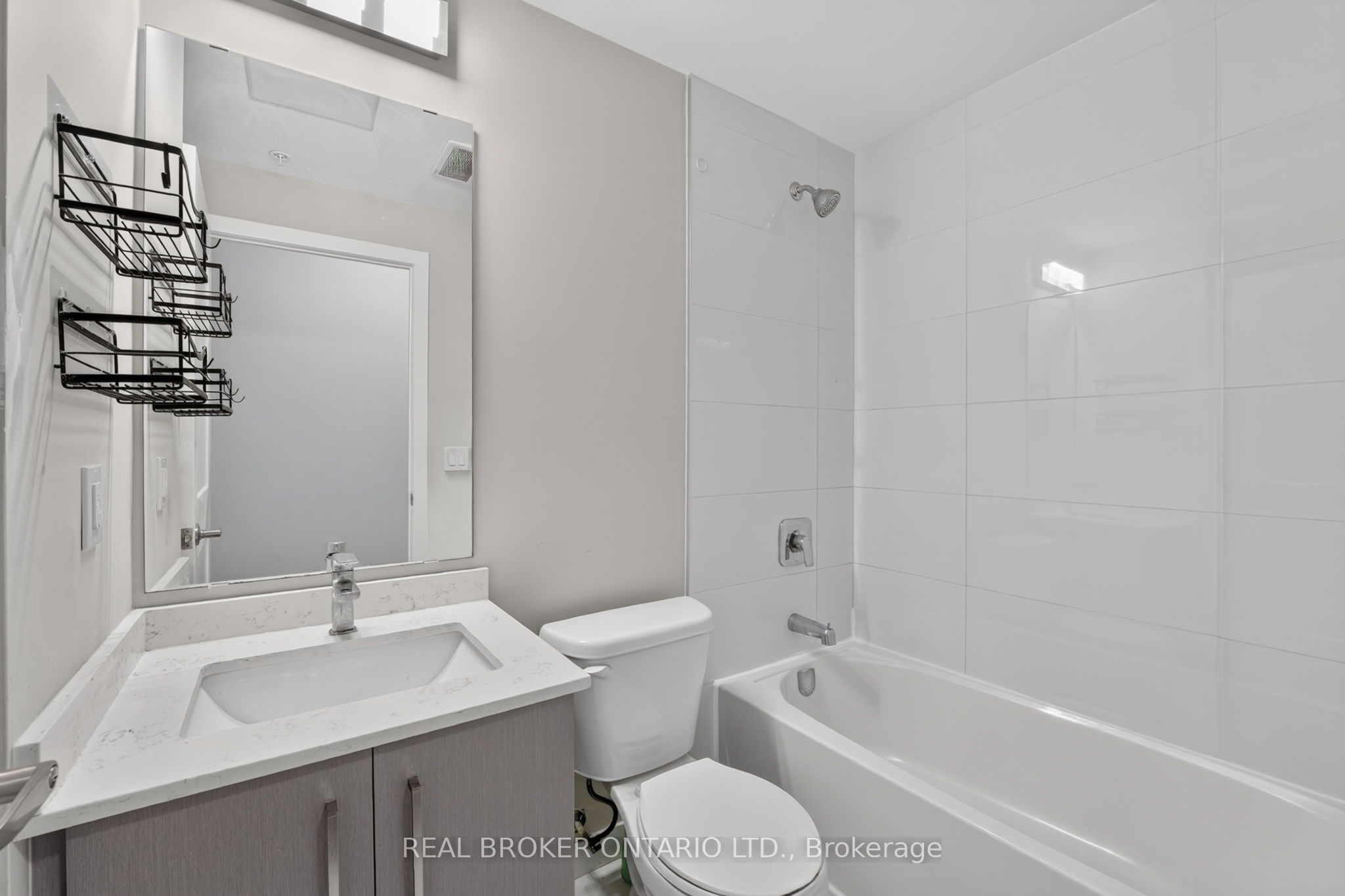 15 Queen Street S 1206, Hamilton, ON L8P 0C6 photo 5