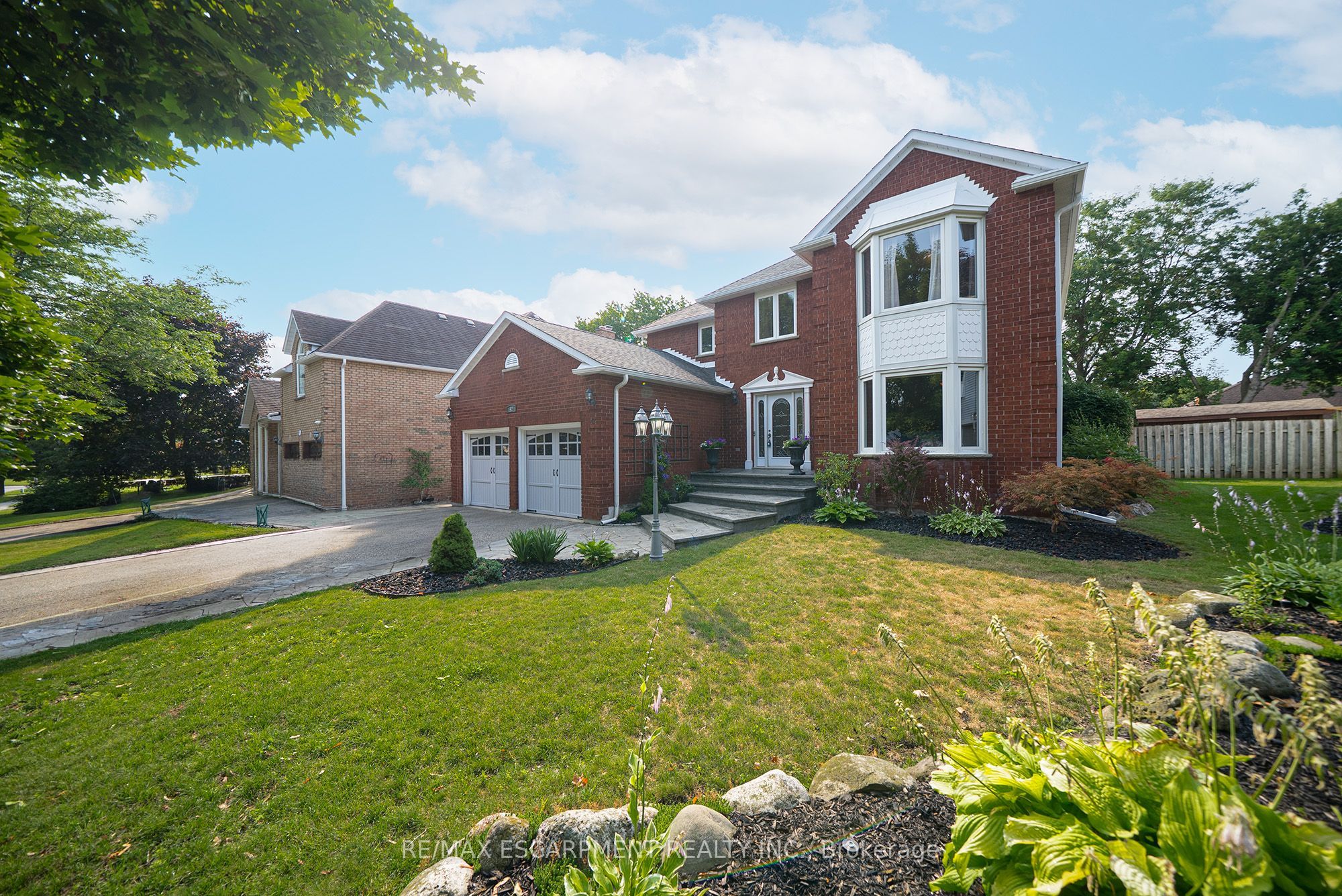 42 Muirhead Crescent, Brantford, ON N3R 7S5 photo 2