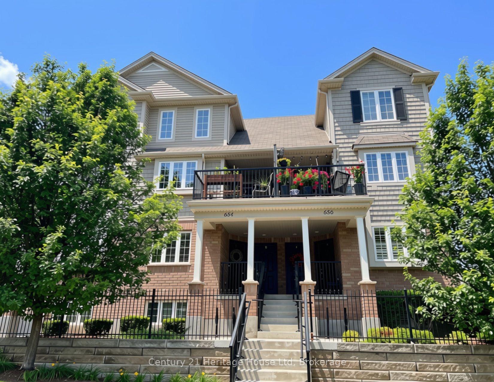 654 Woodlawn Road E B, Guelph, ON N1E 0K4