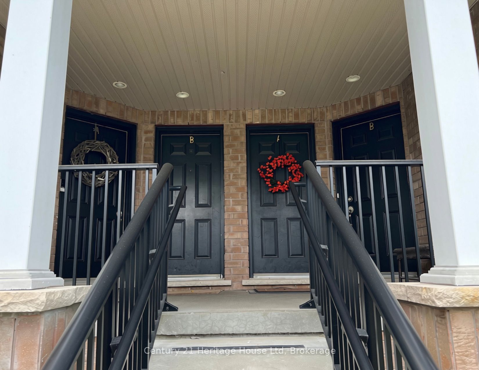 654 Woodlawn Road E B, Guelph, ON N1E 0K4 photo 3
