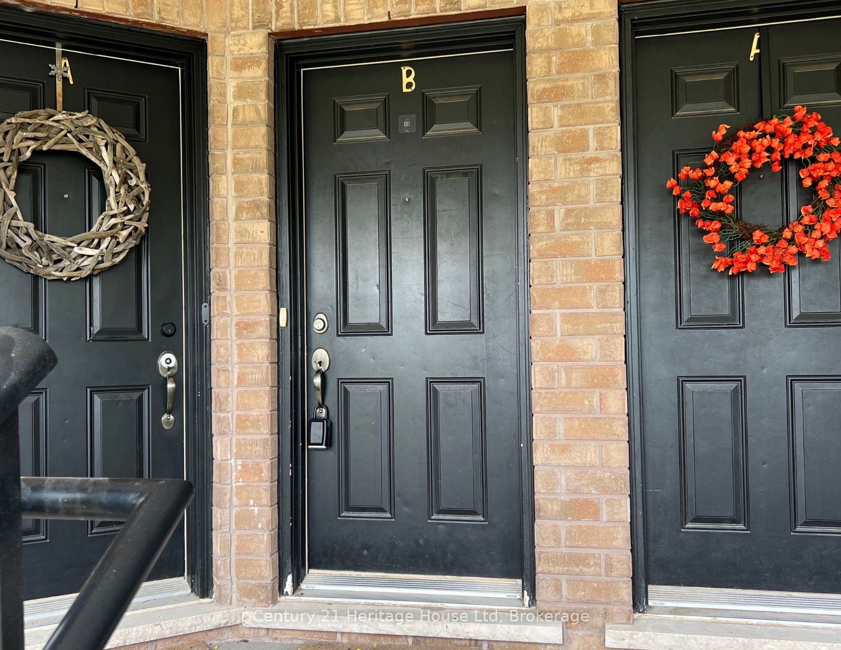 654 Woodlawn Road E B, Guelph, ON N1E 0K4 photo 4