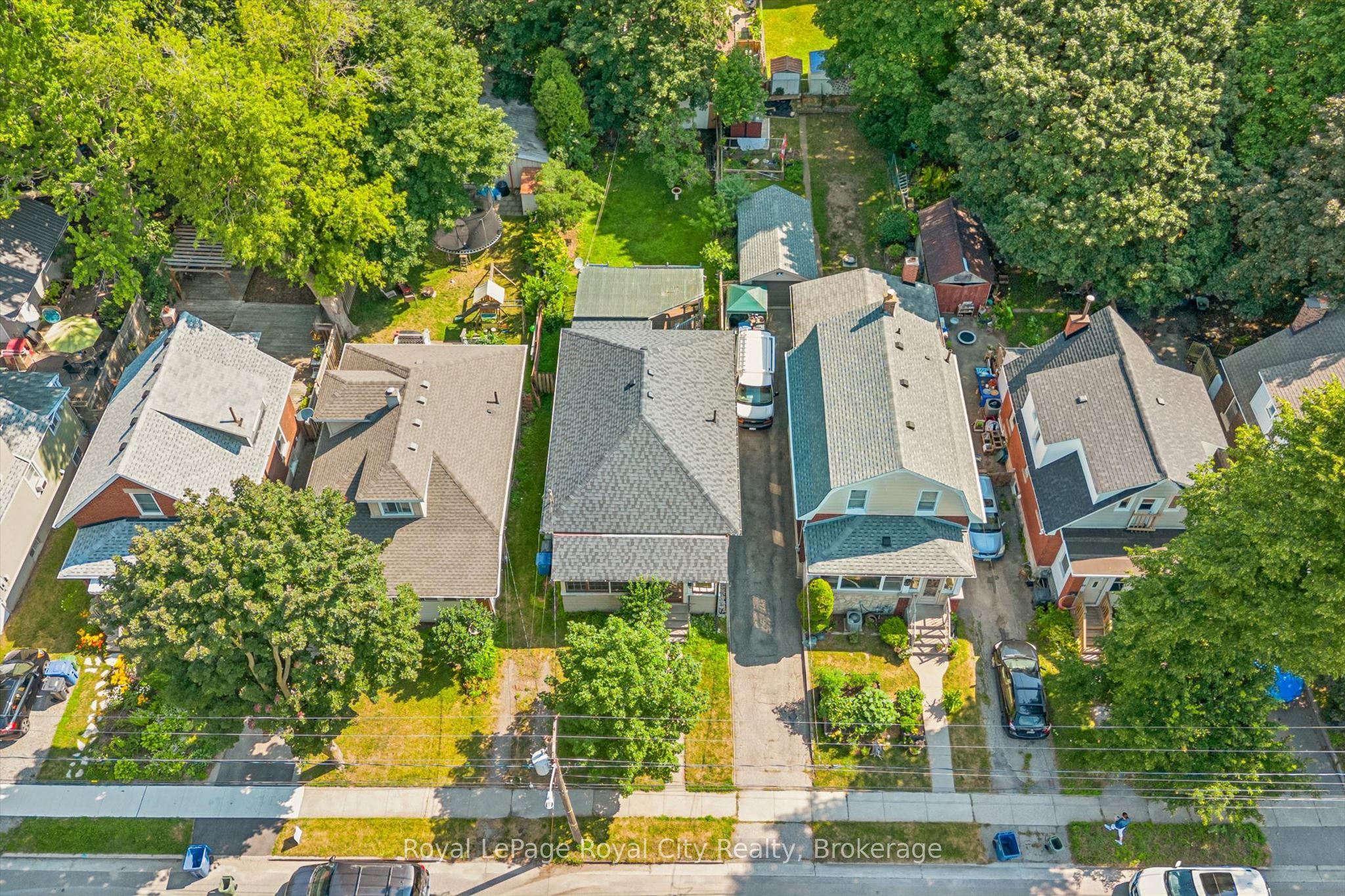22 Boult Avenue, Guelph, ON N1E 5W7 photo 3