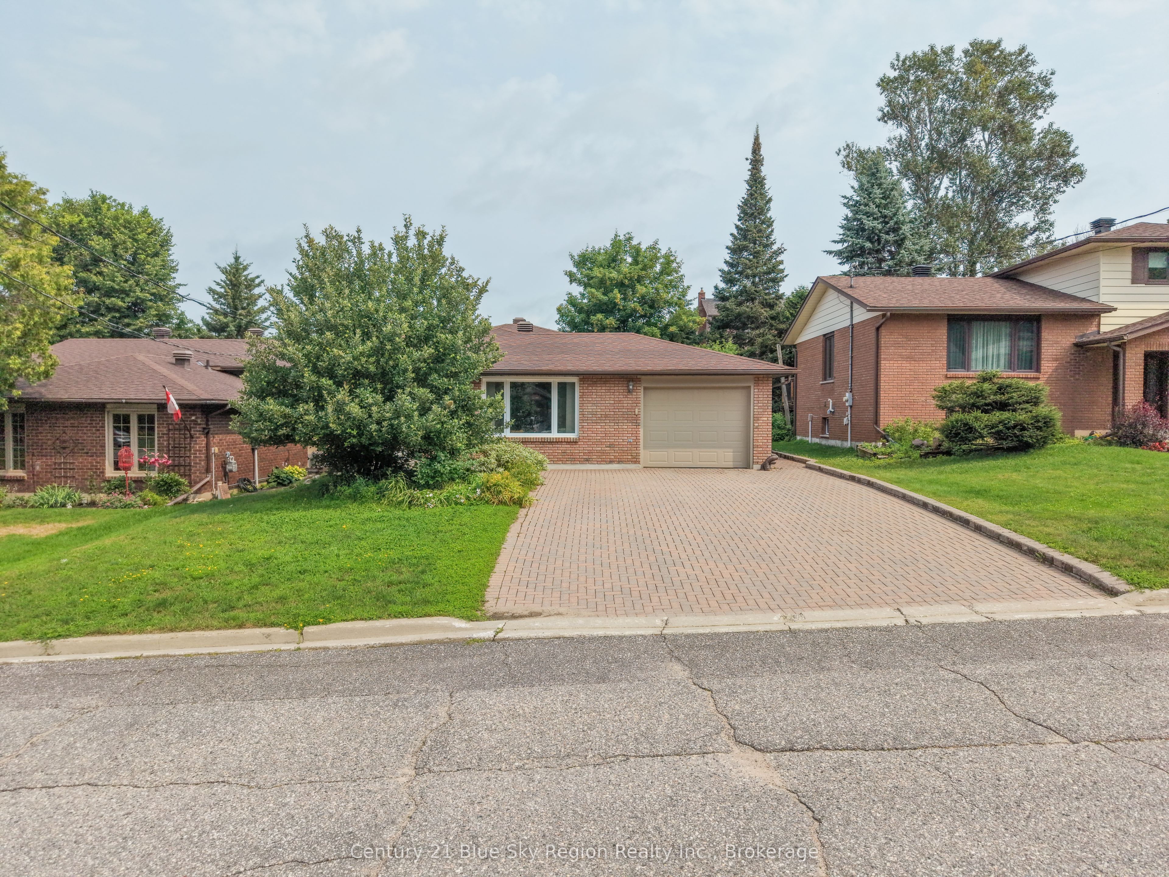 113 Sable Crescent, North Bay, ON P1A 3X6 photo 3
