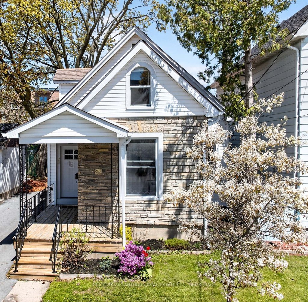 23 Jenkins Street, Kingston, ON K7K 1N4