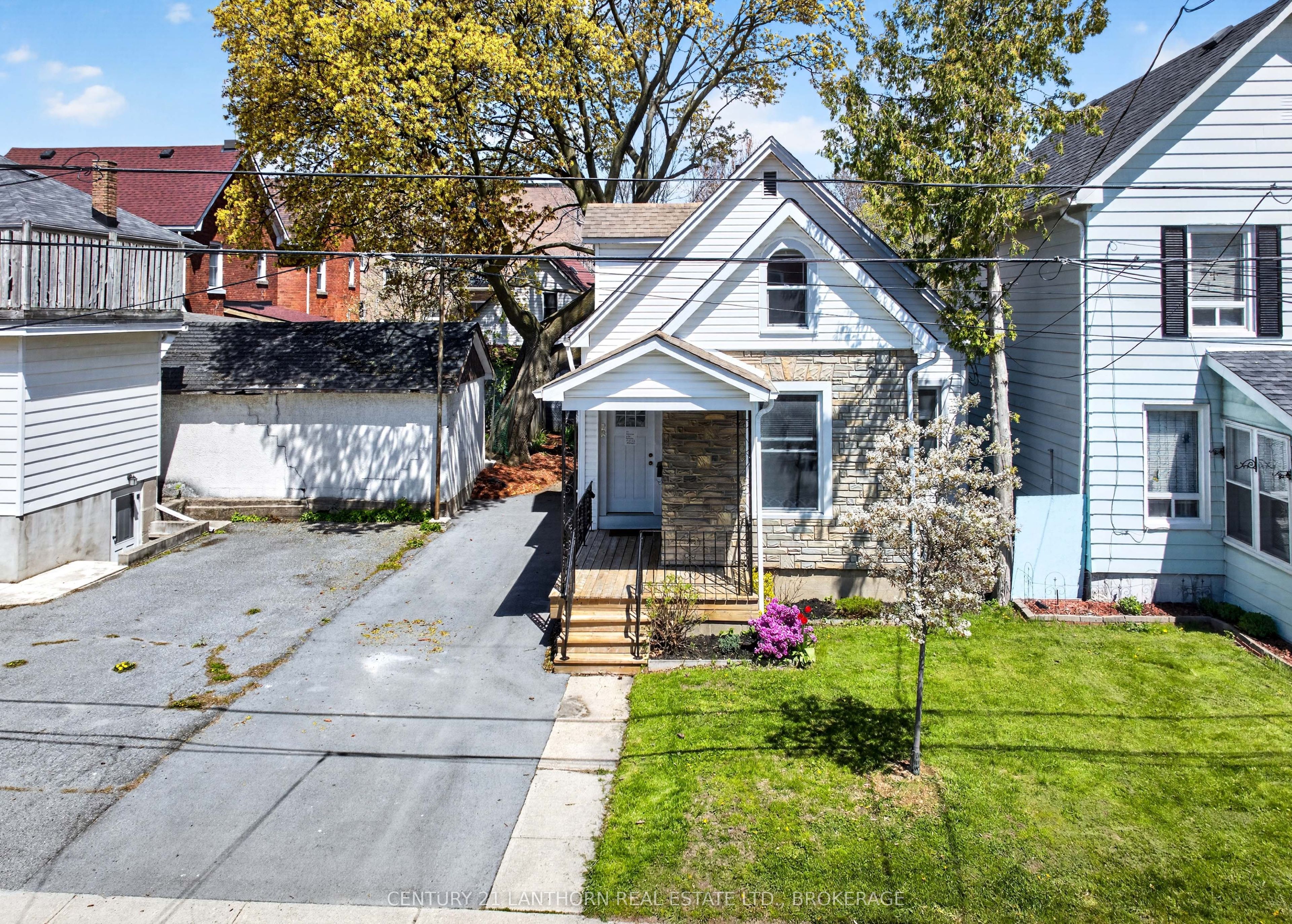 23 Jenkins Street, Kingston, ON K7K 1N4 photo 2