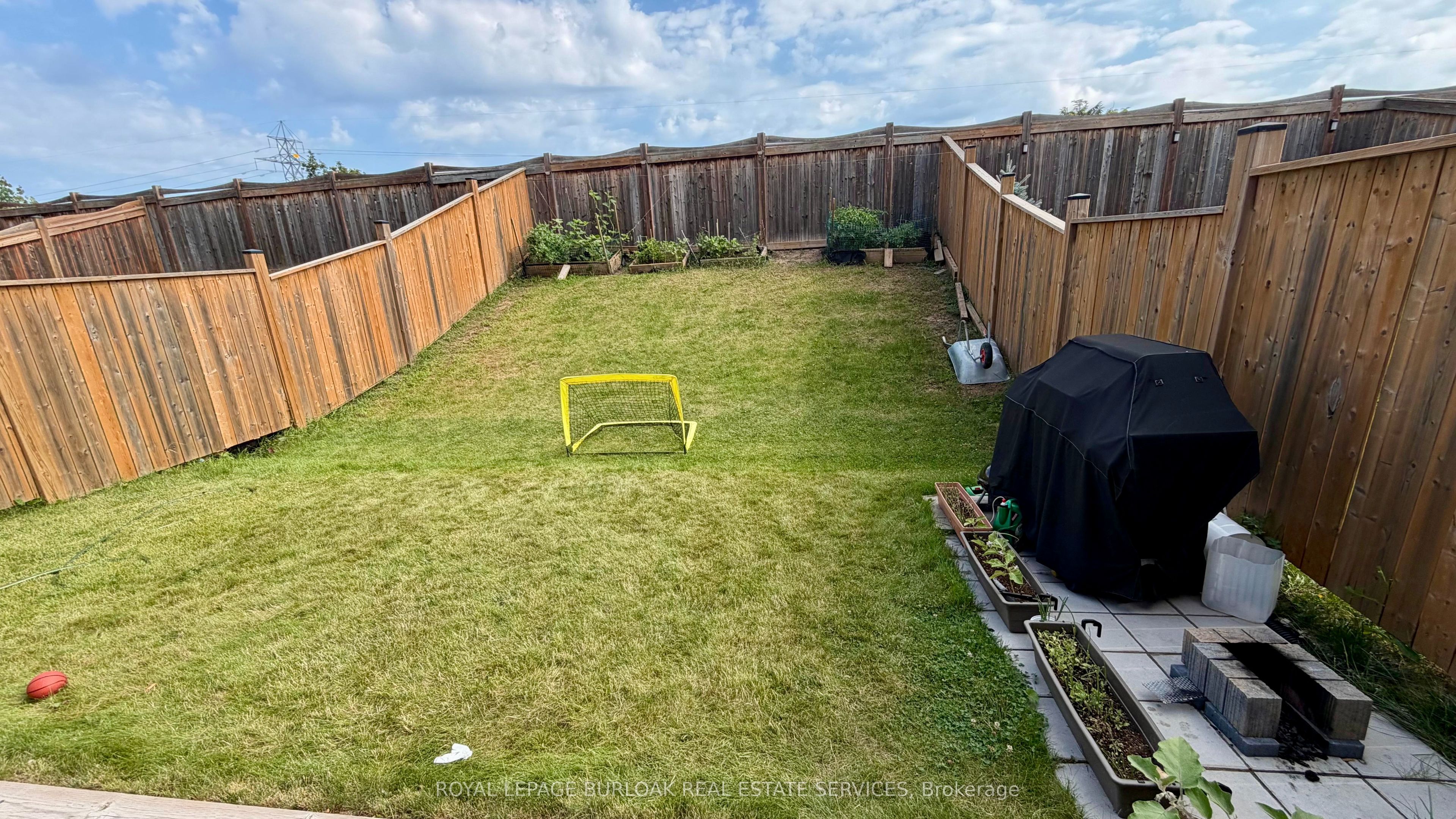 35 Pinot Crescent, Hamilton, ON L8E 0J8 photo 5