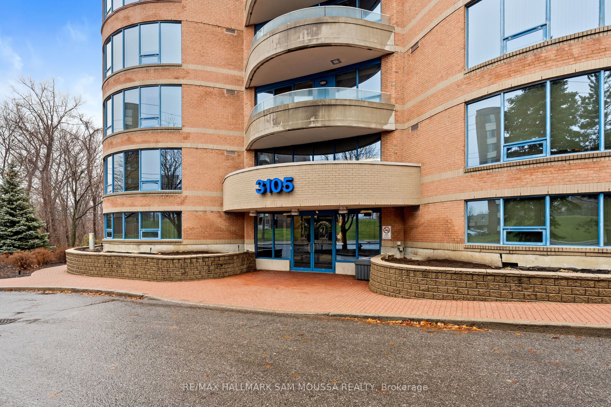 3105 Carling Avenue 504, Crystal Bay - Rocky Point - Bayshore, ON K2H 5A6 photo 3