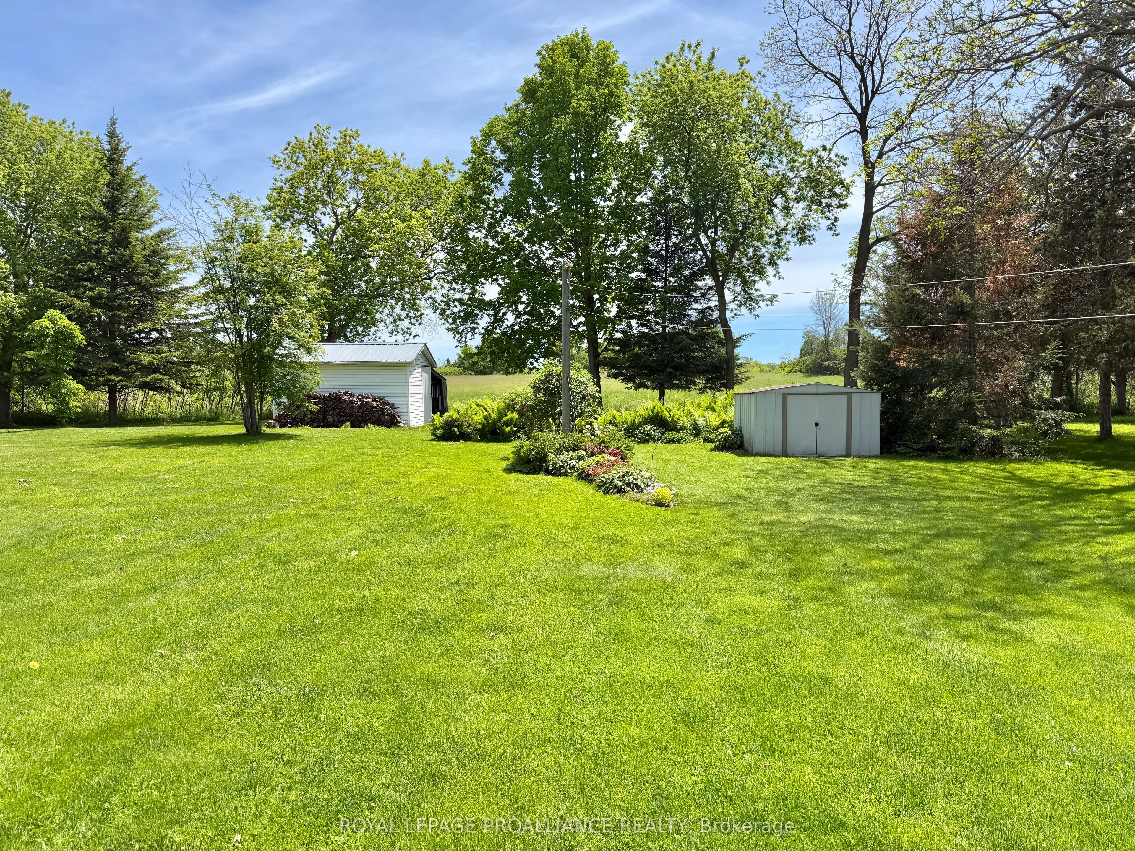 471 County Road 3 Road, Prince Edward County, ON K8N 4Z1 photo 4
