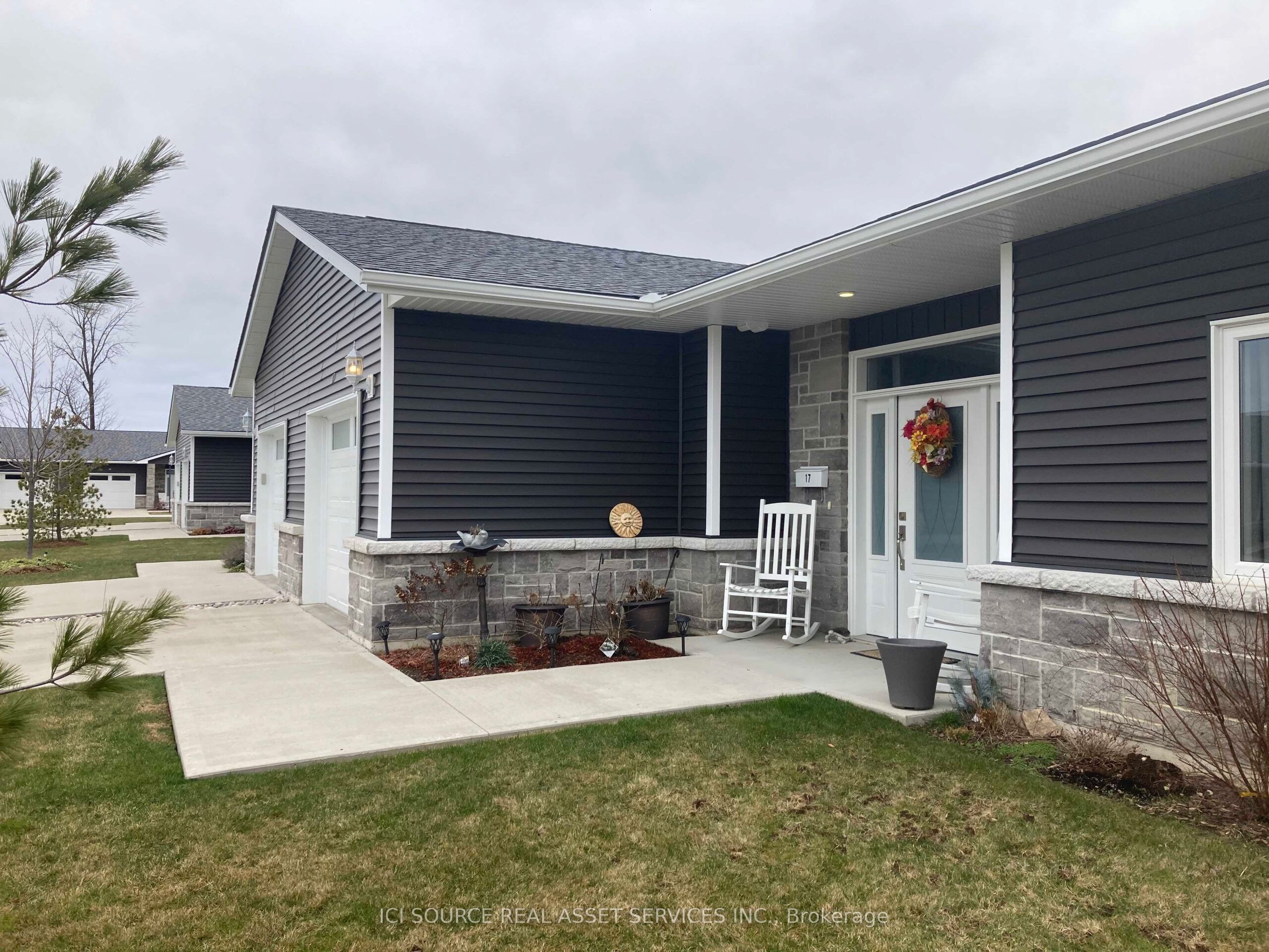 2380 9th Avenue E 24, Owen Sound, ON N4K 3H5 photo 5