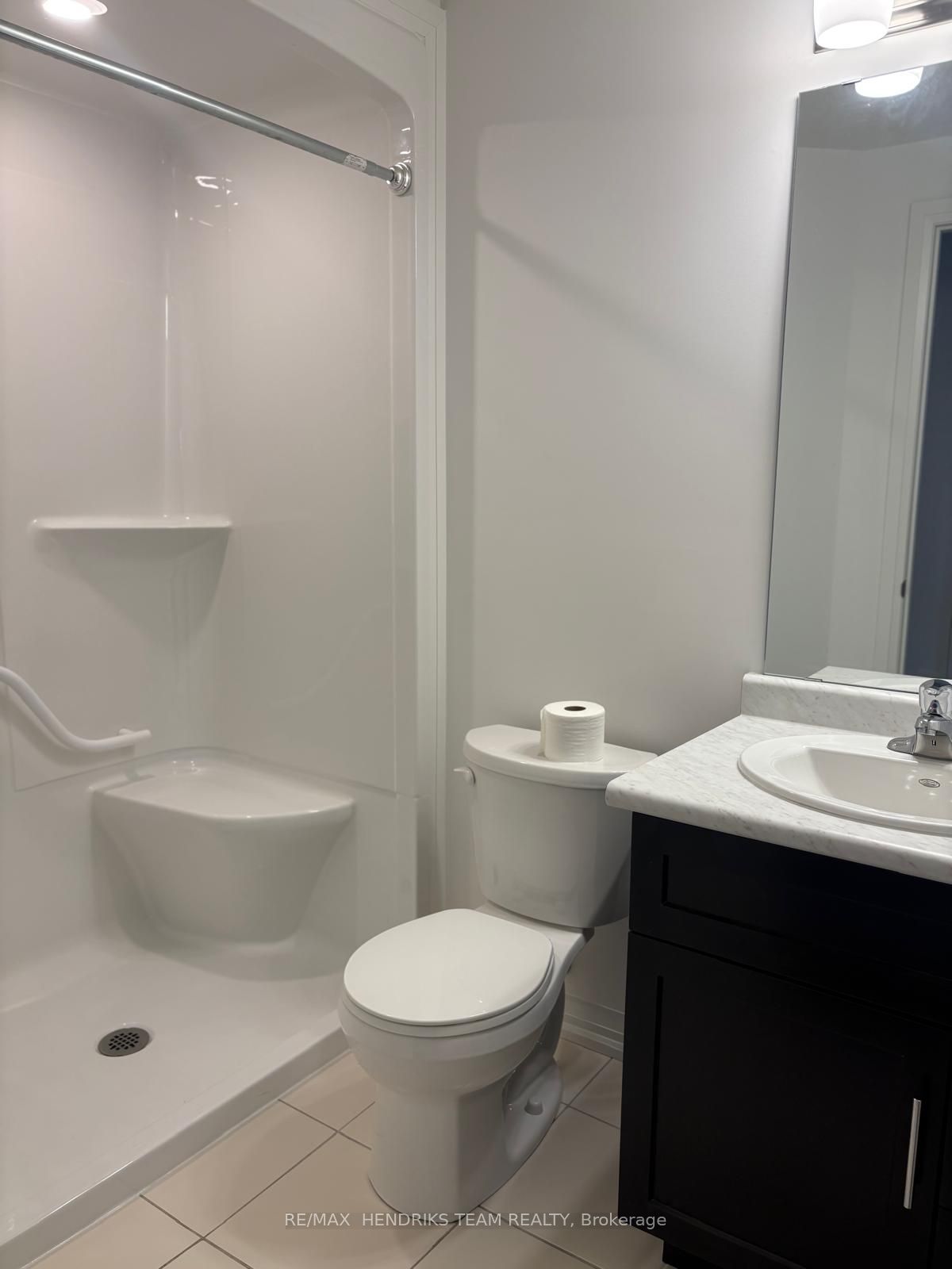 146 Bur Oak Drive Basement Unit Only, Thorold, ON L2V 0L7 photo 5